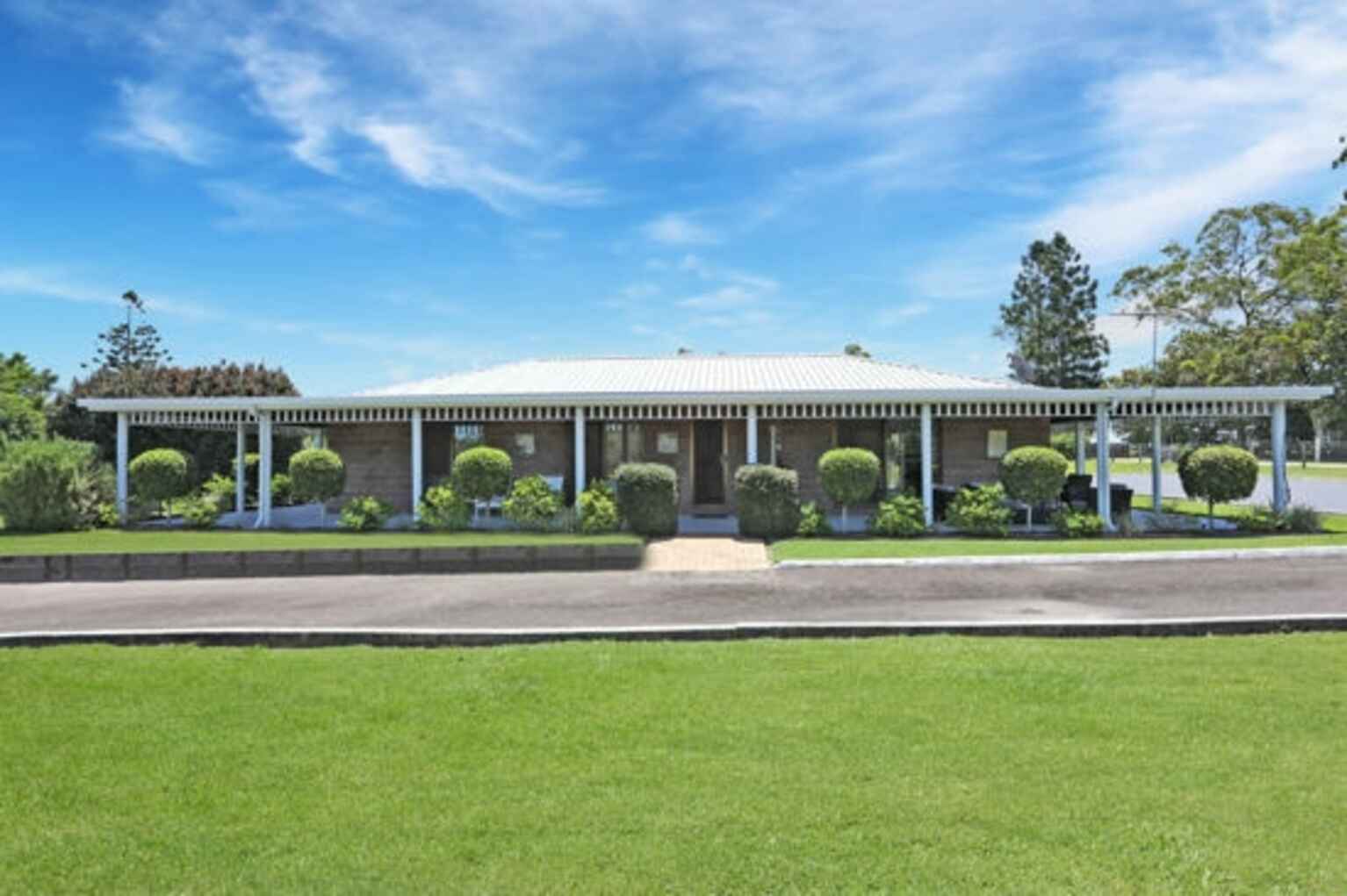 9 Fairmount Street Elimbah 9 Fairmount Street Elimbah