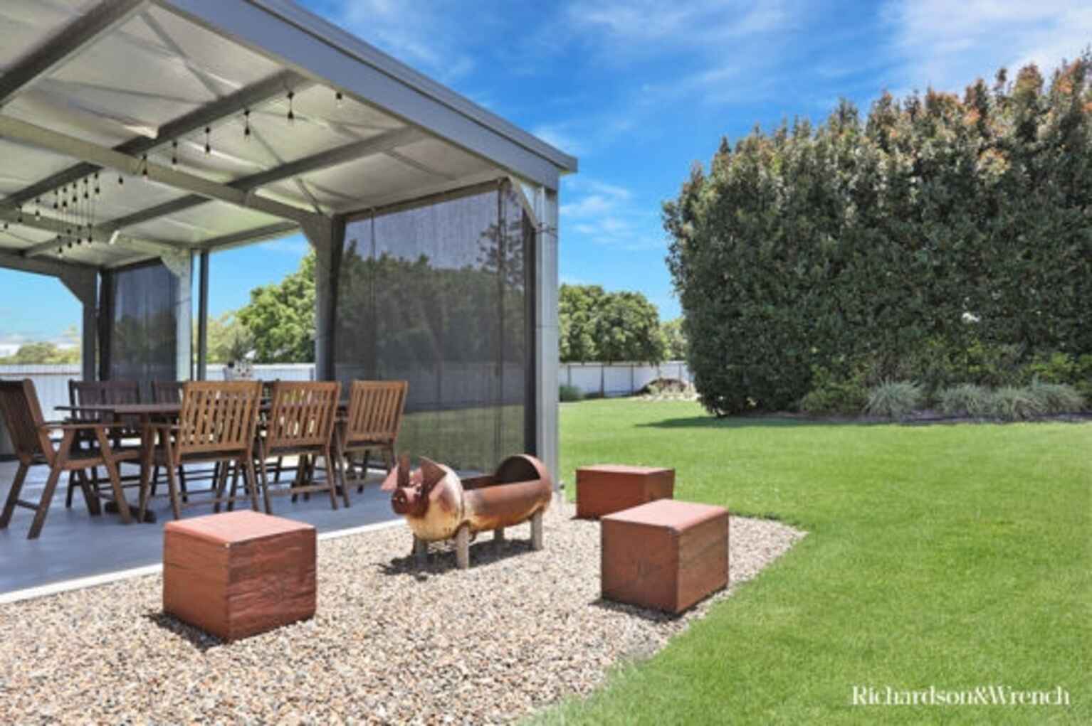 9 Fairmount Street Elimbah 9 Fairmount Street Elimbah