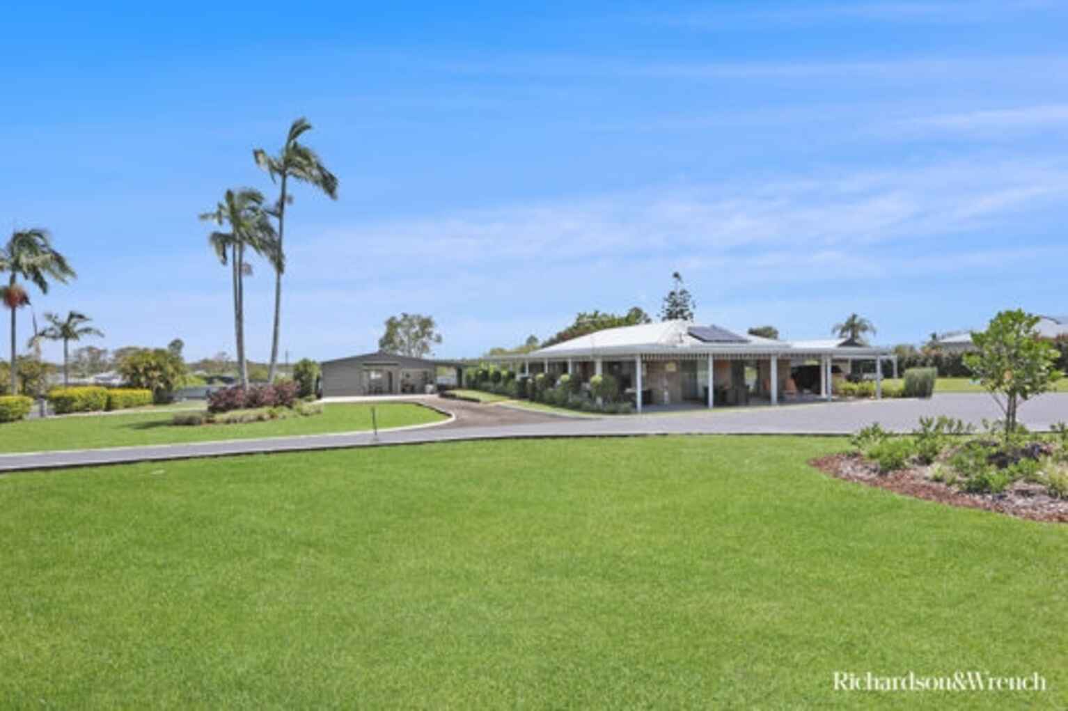 9 Fairmount Street Elimbah 9 Fairmount Street Elimbah