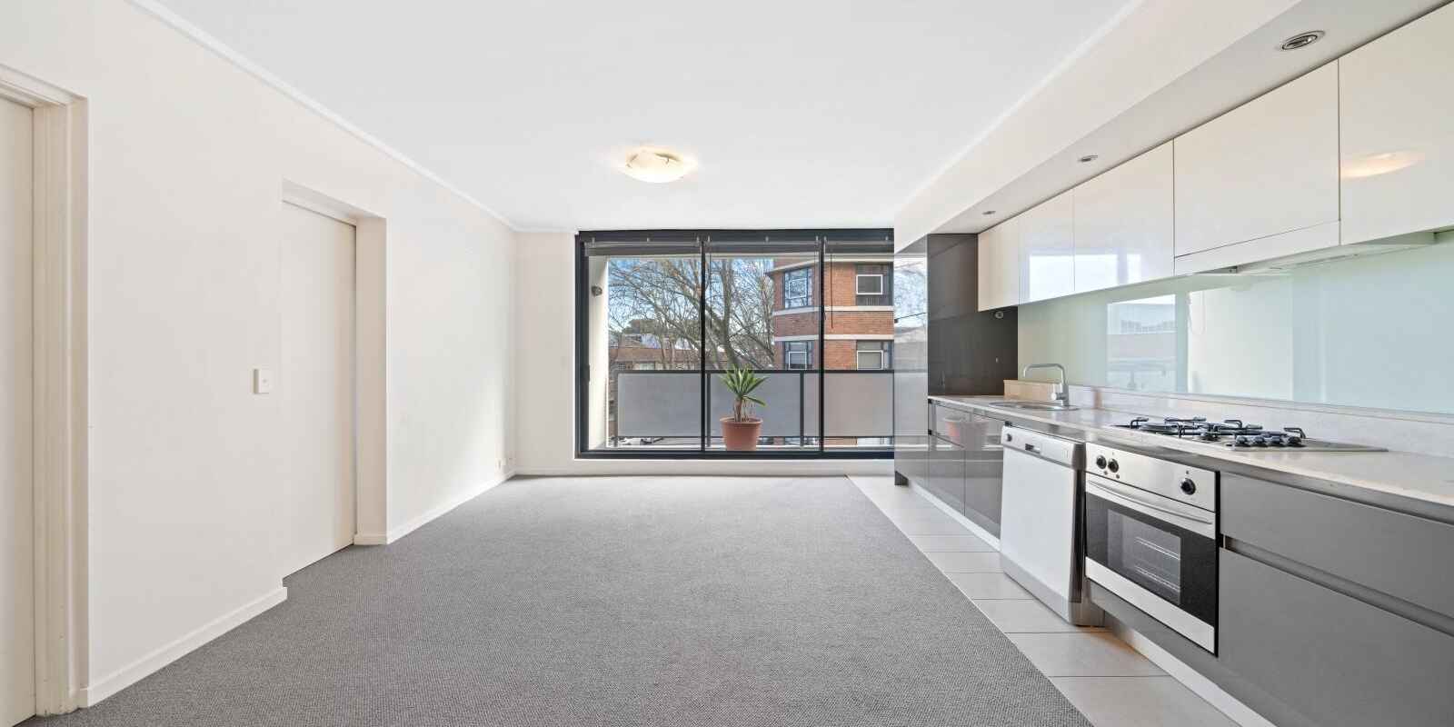 C301/2-6 Mandible Street Alexandria