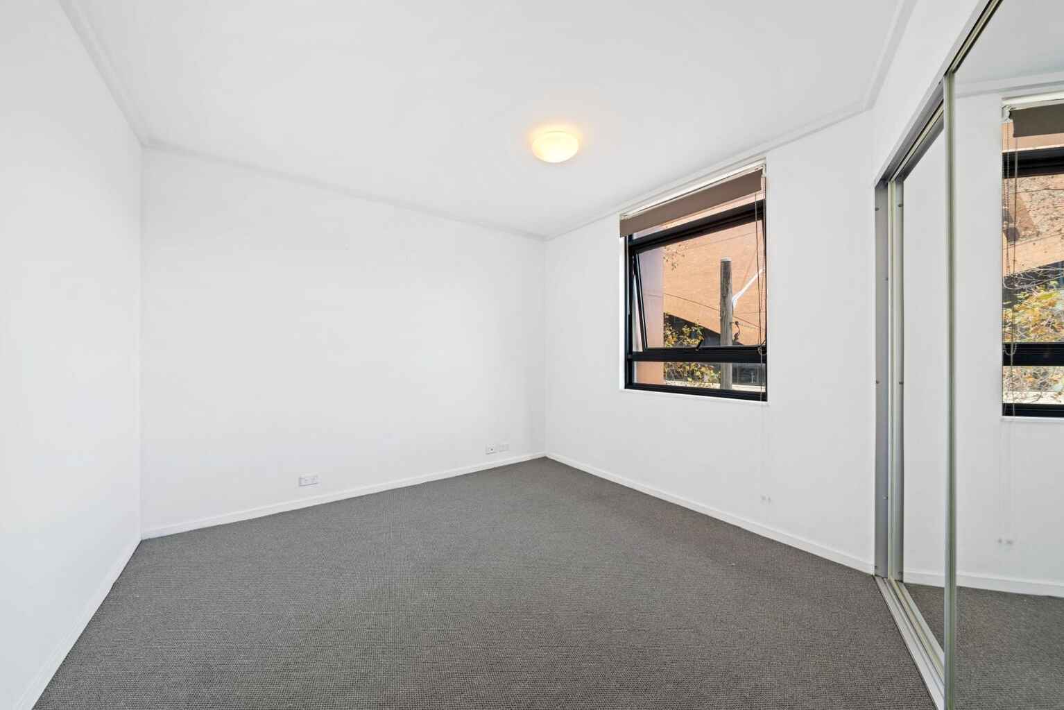 C301/2-6 Mandible Street Alexandria