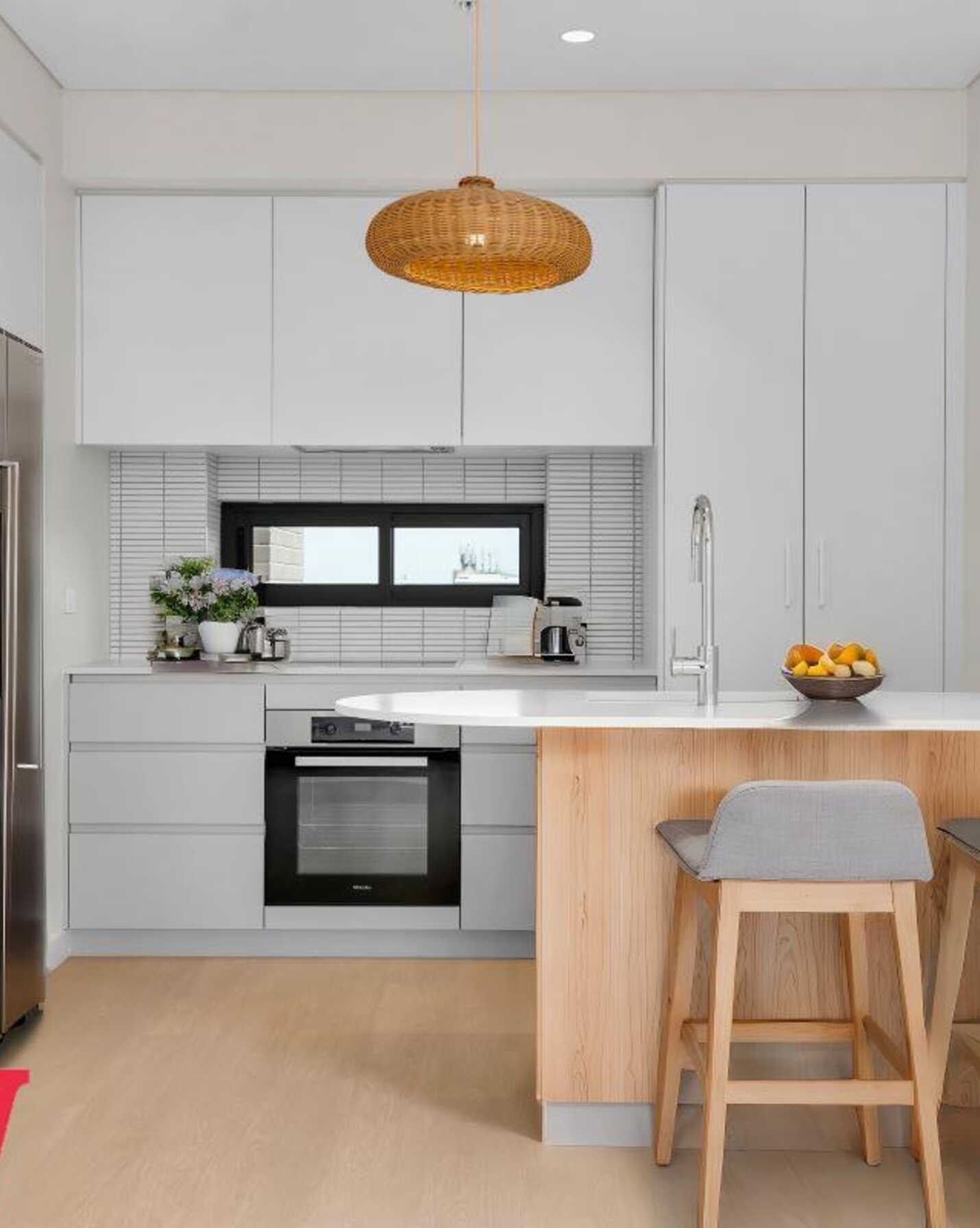 904/15 Crown Street Wollongong, Wollongong - Thumbnail 2