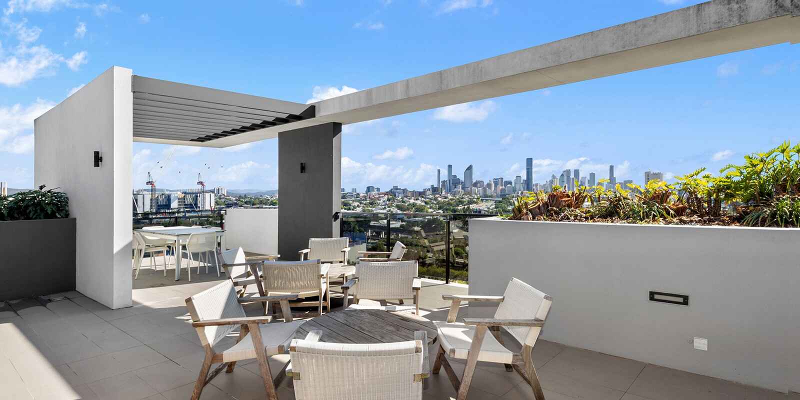 906/28 Wolseley Street Woolloongabba