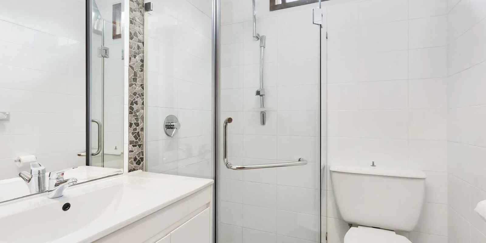 9A  The Barricade Castlecrag