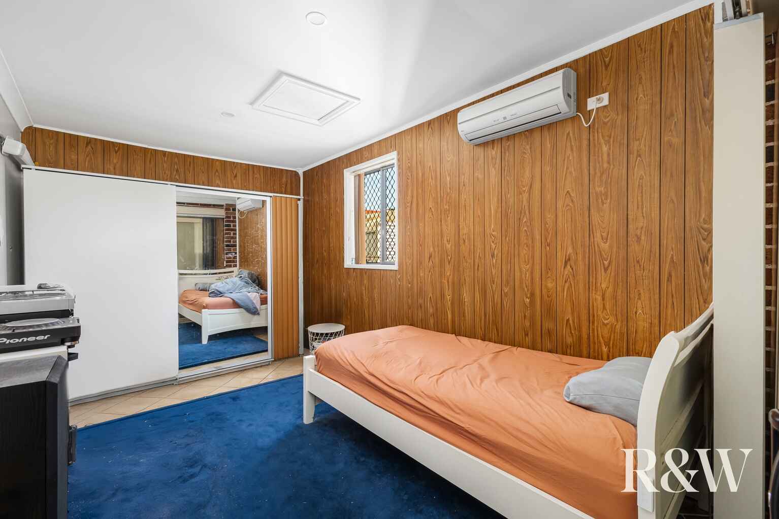 73 & 73a Carroll Crescent Plumpton