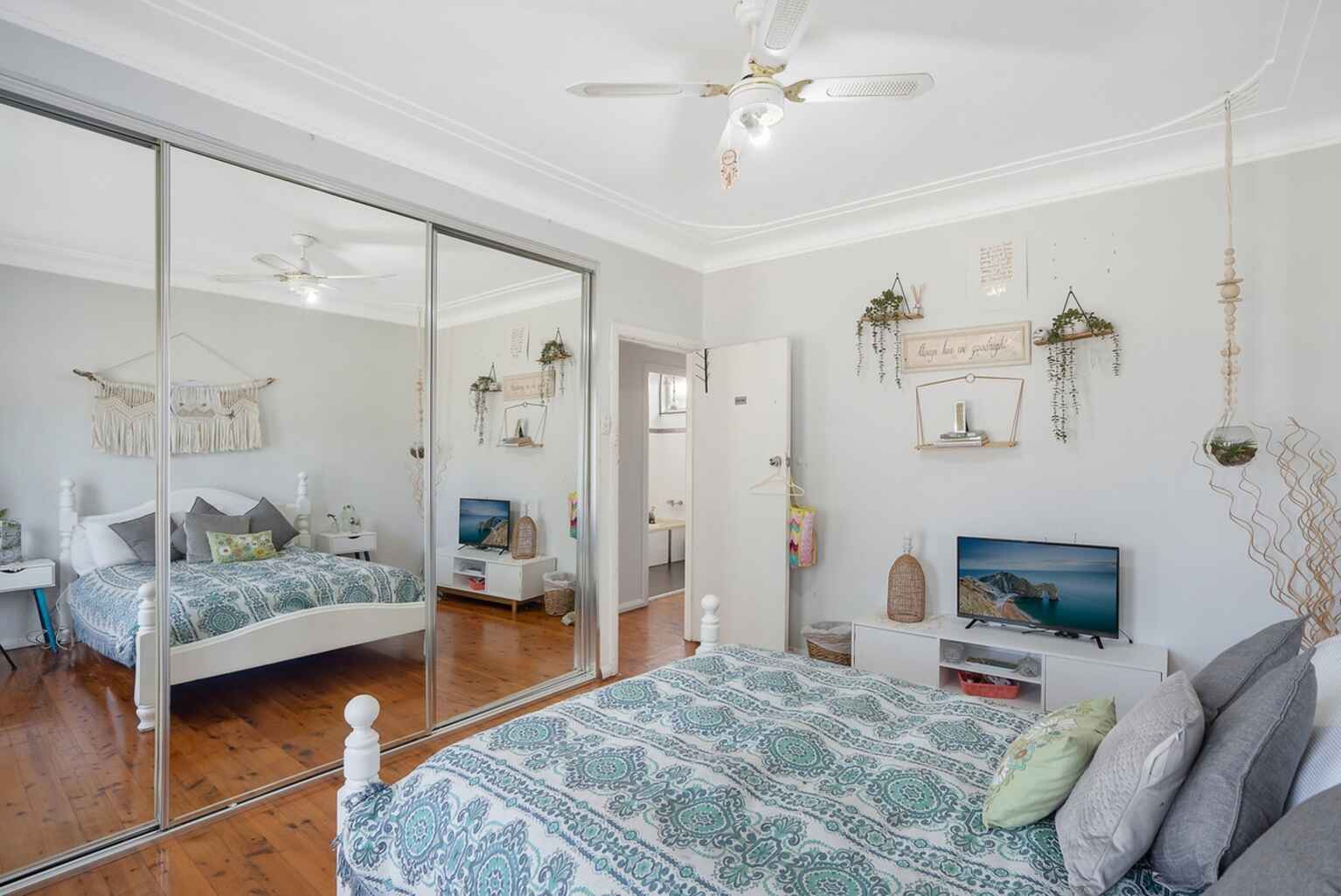 20 Harry Street Belmont South 20 Harry Street Belmont South