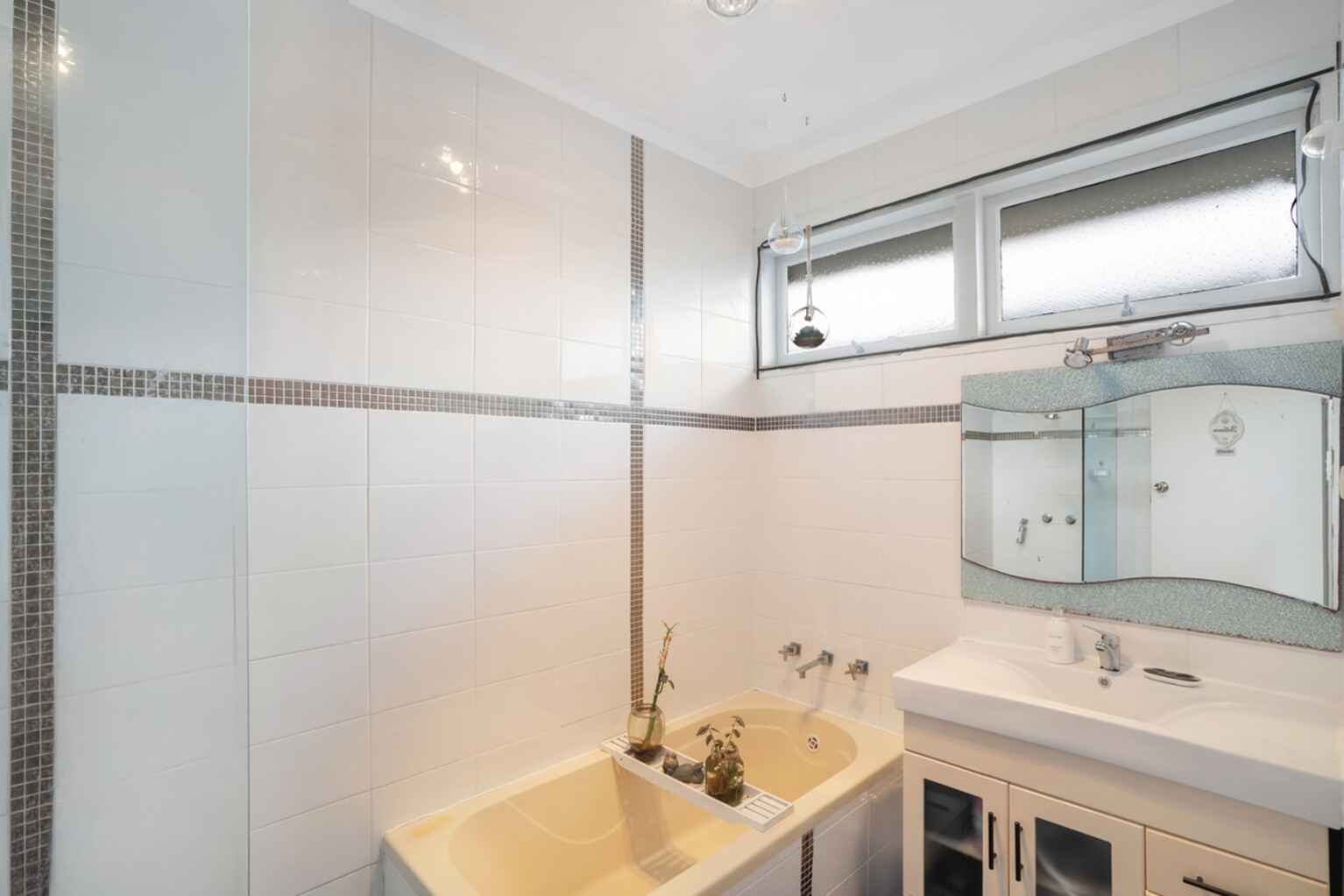 20 Harry Street Belmont South 20 Harry Street Belmont South