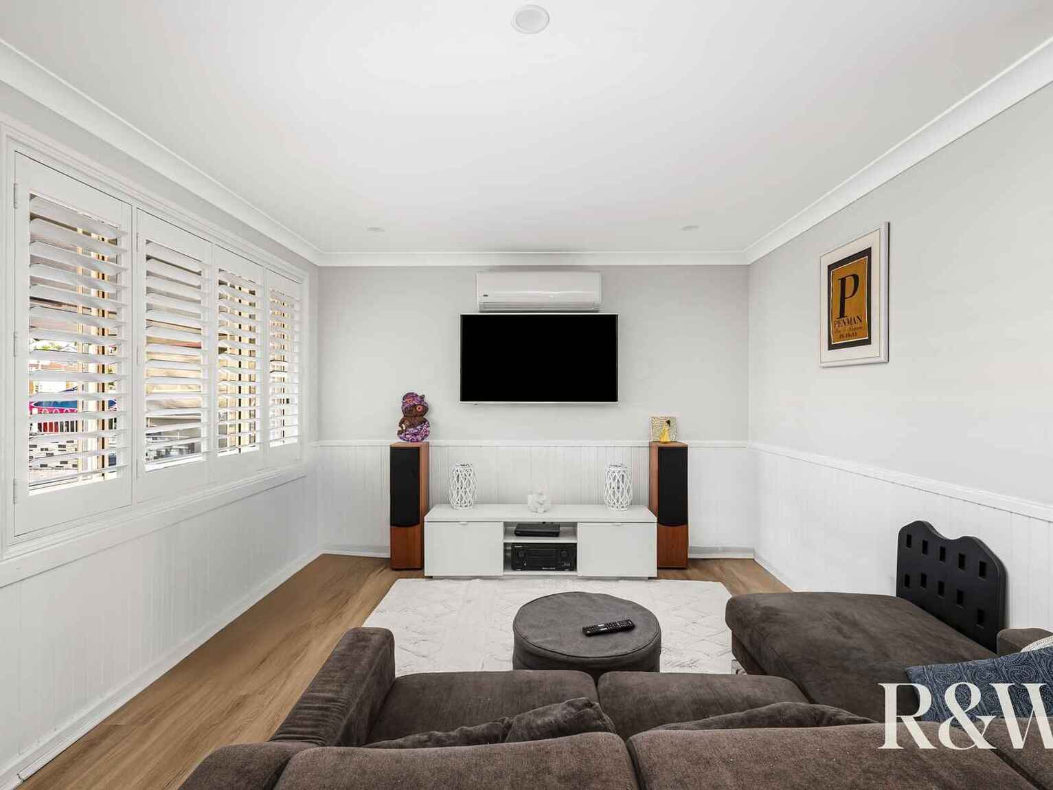 73 & 73a Carroll Crescent Plumpton