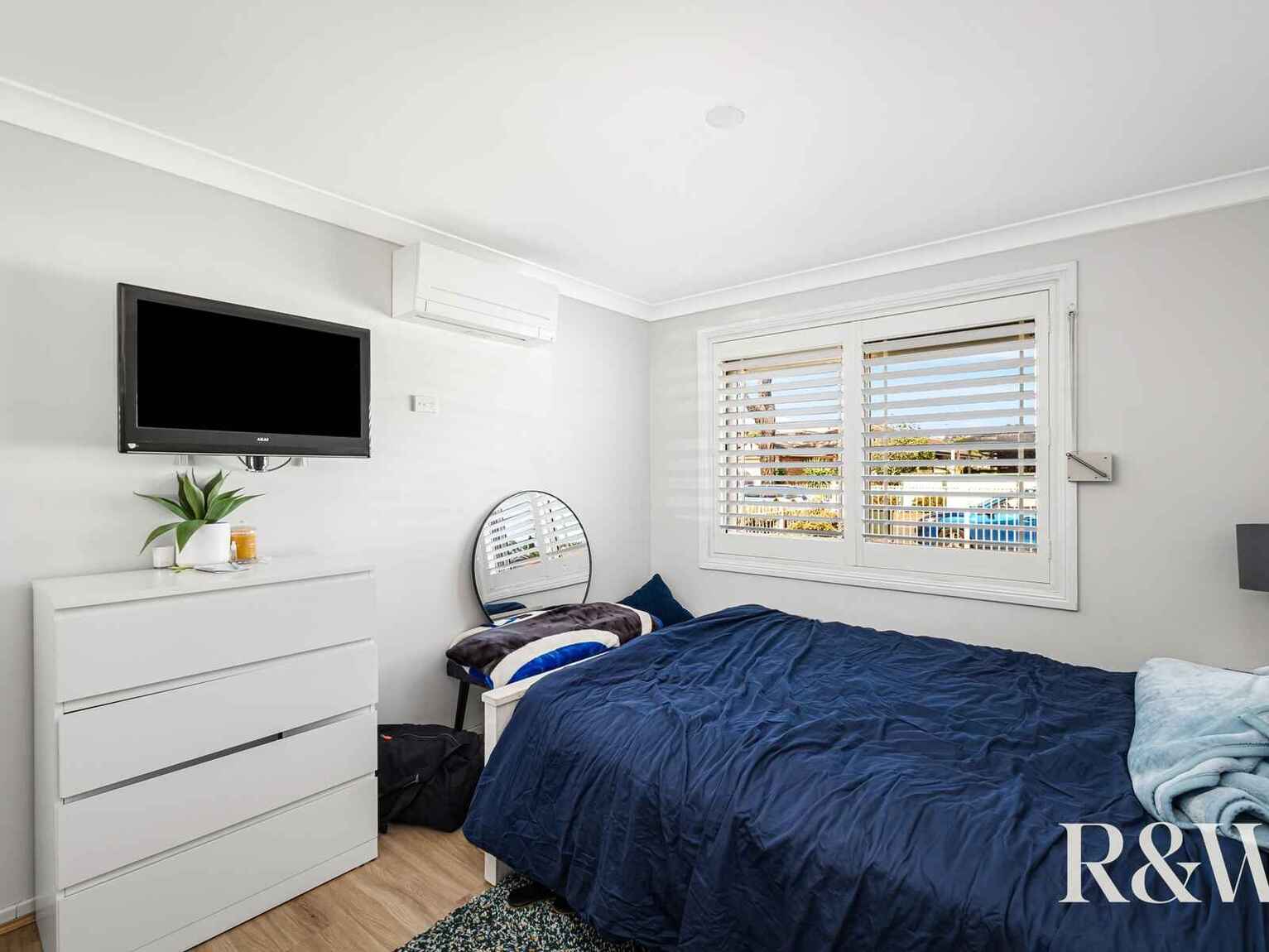 73 & 73a Carroll Crescent Plumpton