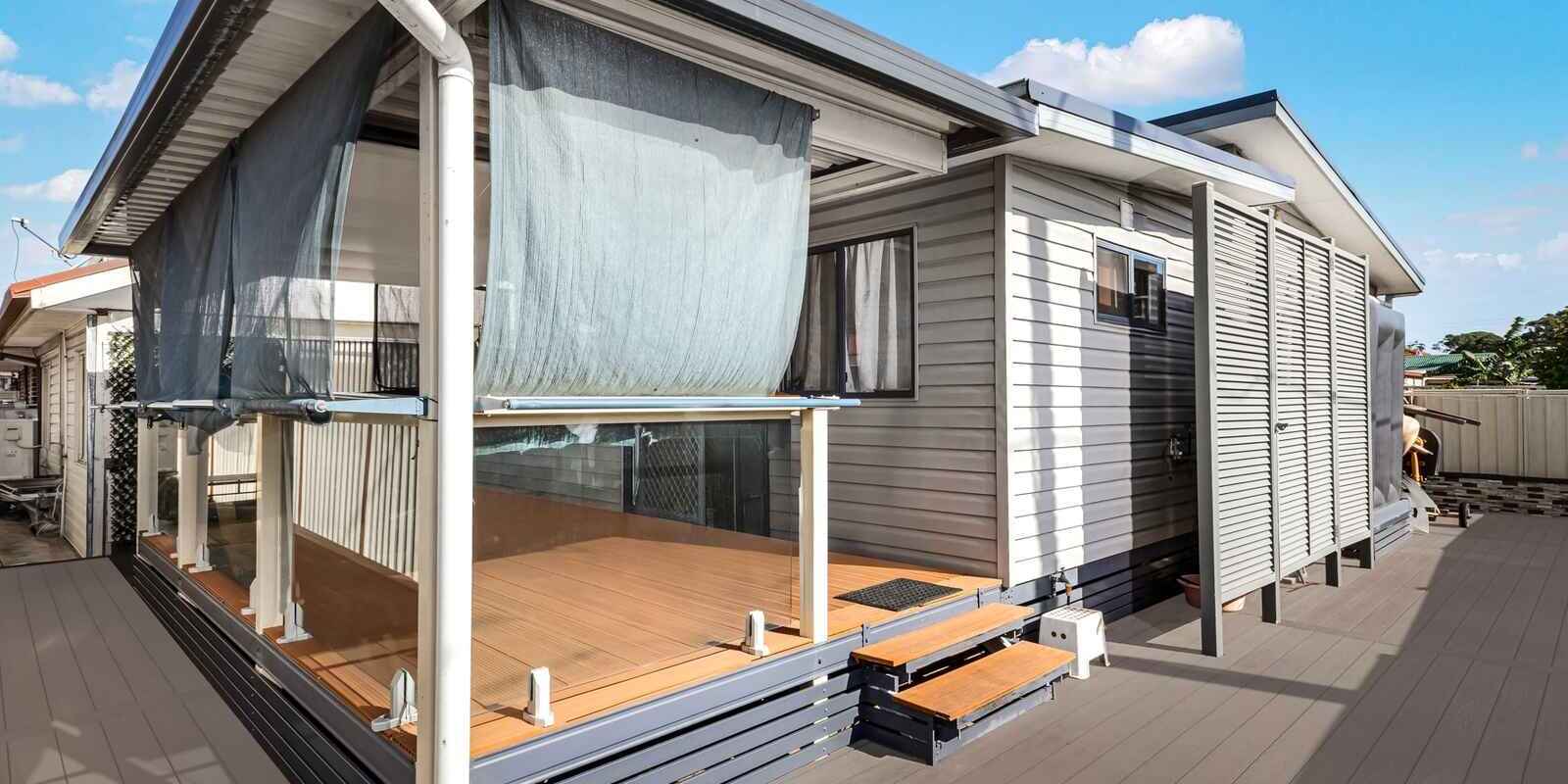 73 & 73a Carroll Crescent Plumpton