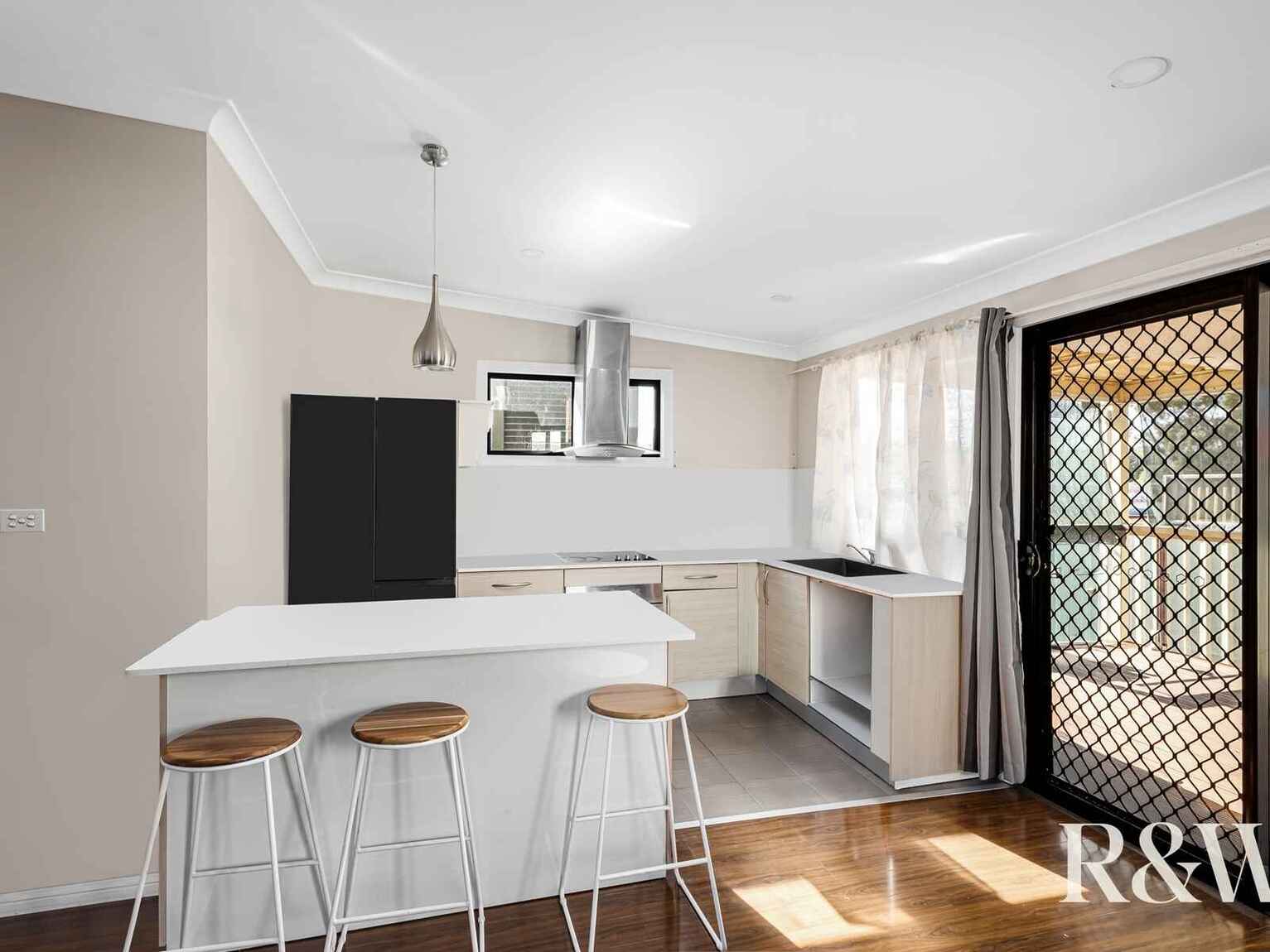 73 & 73a Carroll Crescent Plumpton