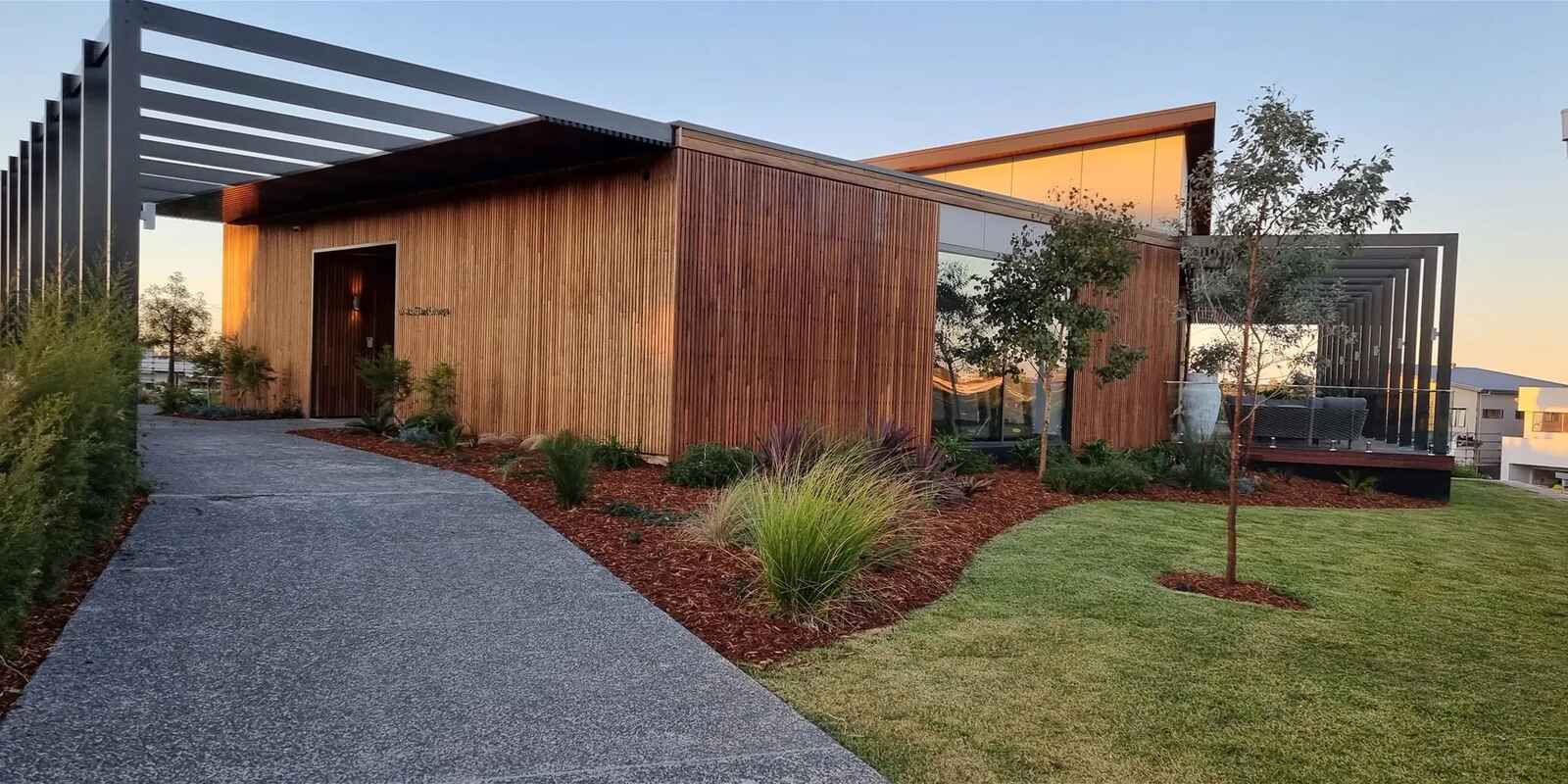 16 Mckinnon Circuit Gledswood Hills