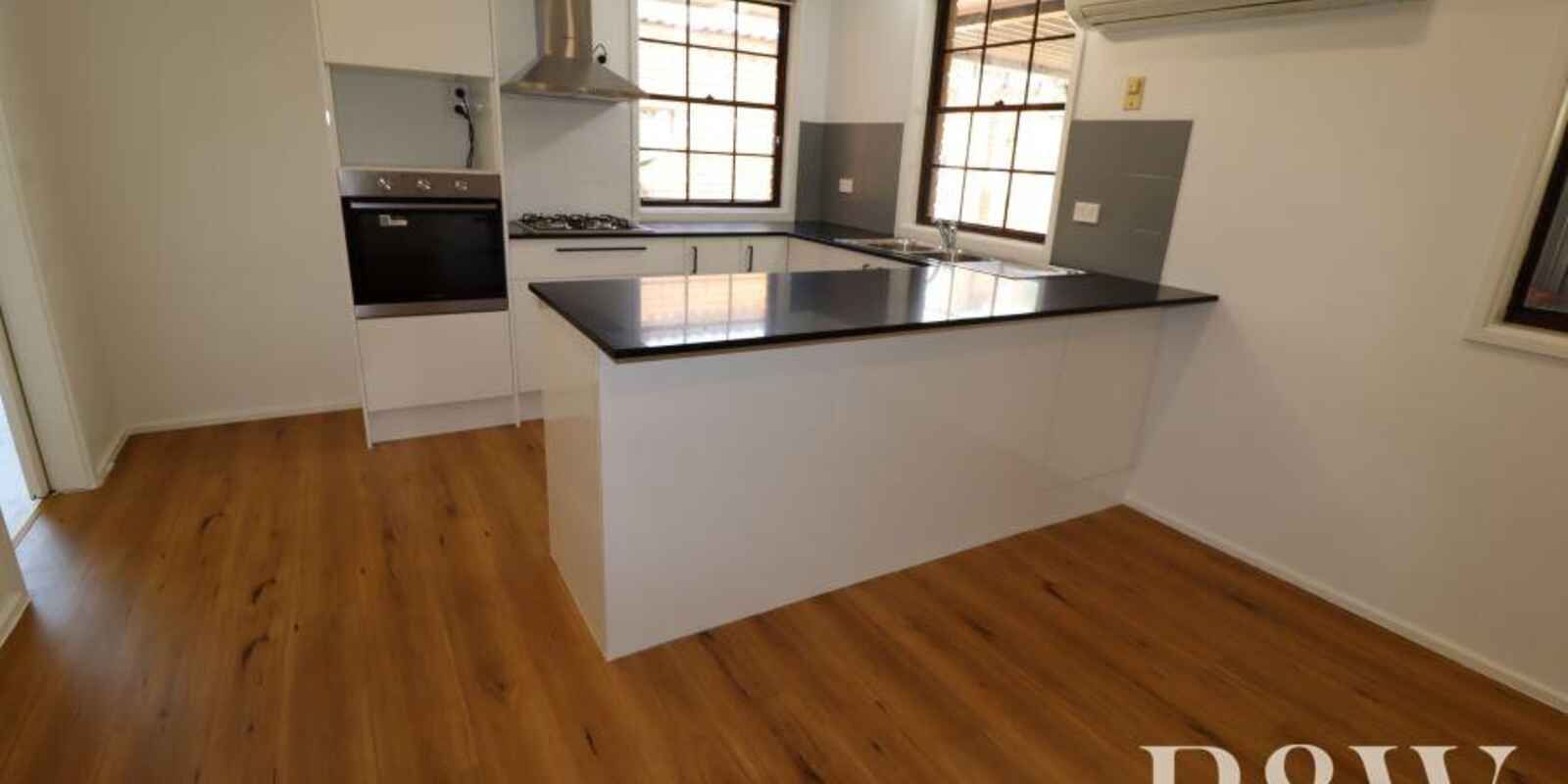 47 Garrick Road St Clair