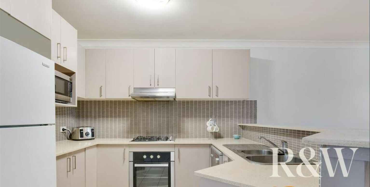 11/98-102 Victoria Street Werrington