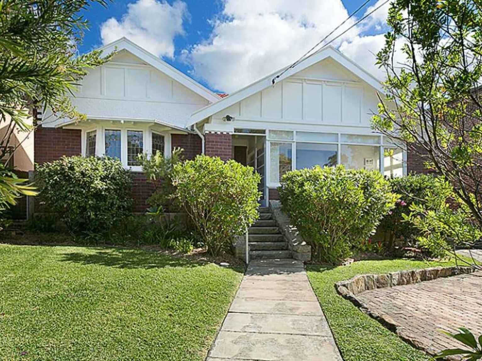 51 Dalmeny Road Northbridge