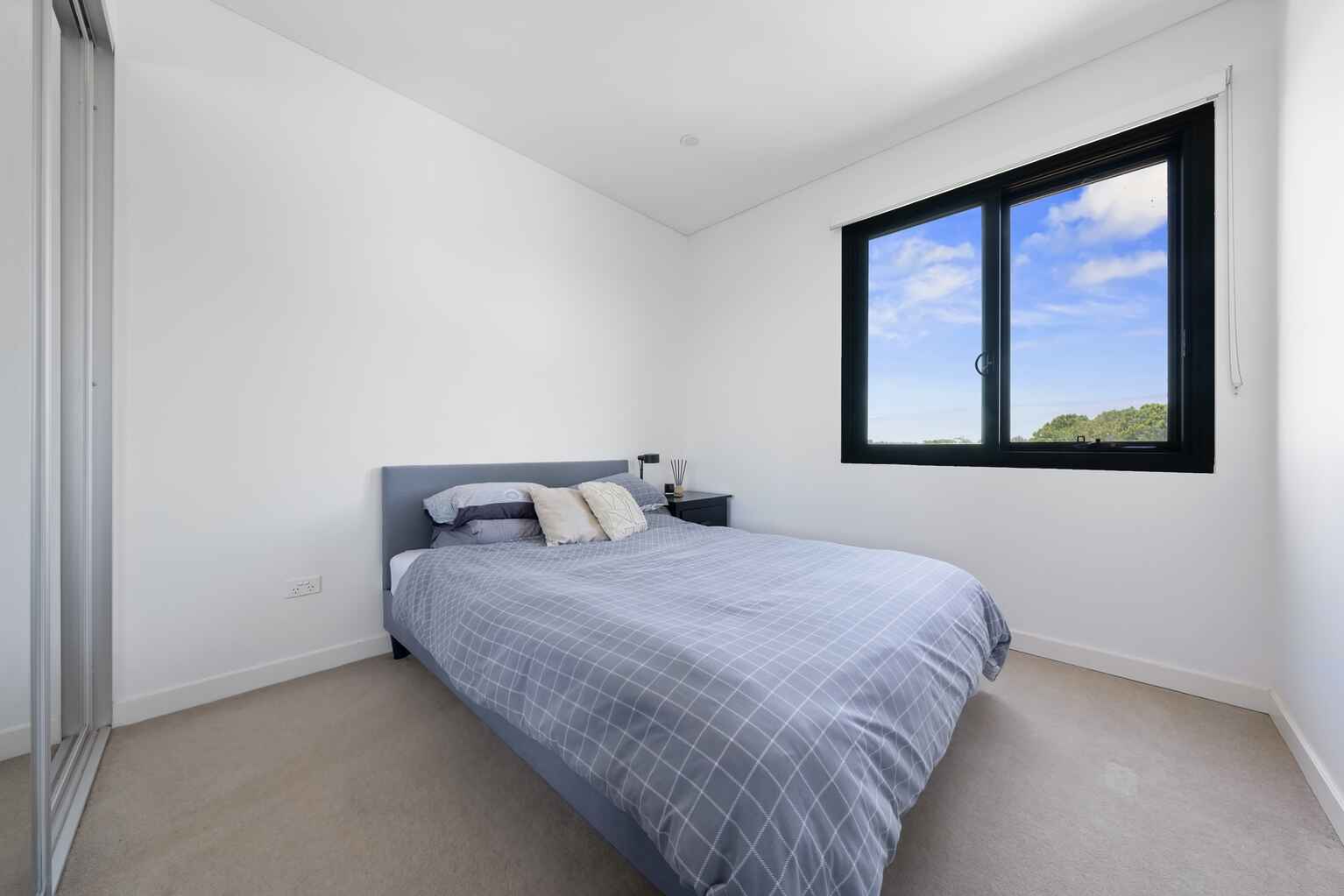 410/19-25 Robey Street Mascot