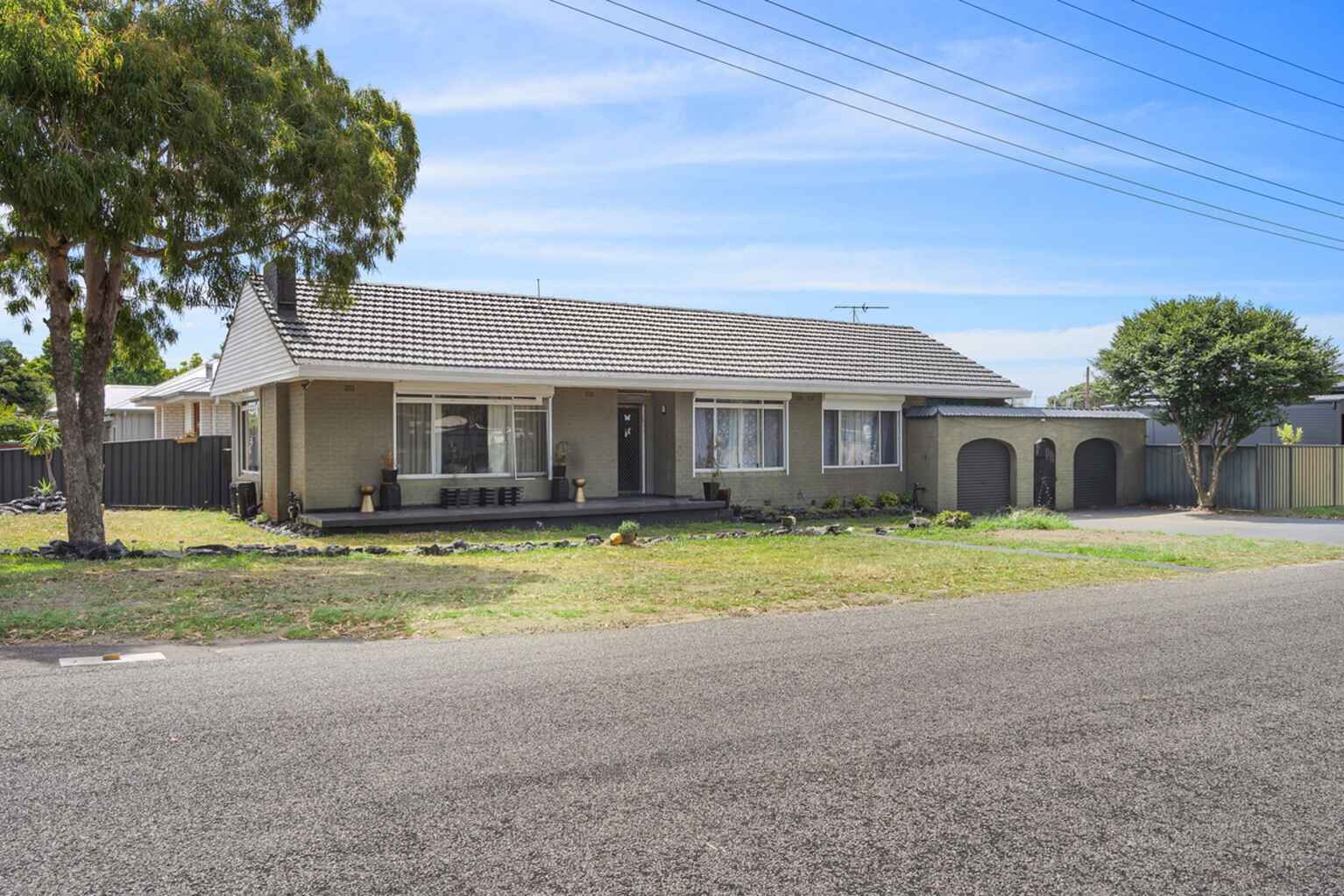 20 Harry Street Belmont South 20 Harry Street Belmont South