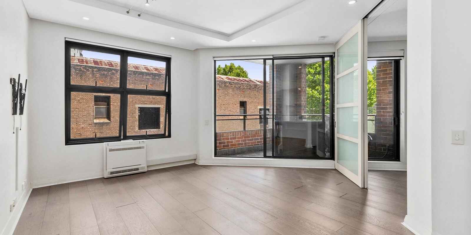 408D/26 Point Street Pyrmont