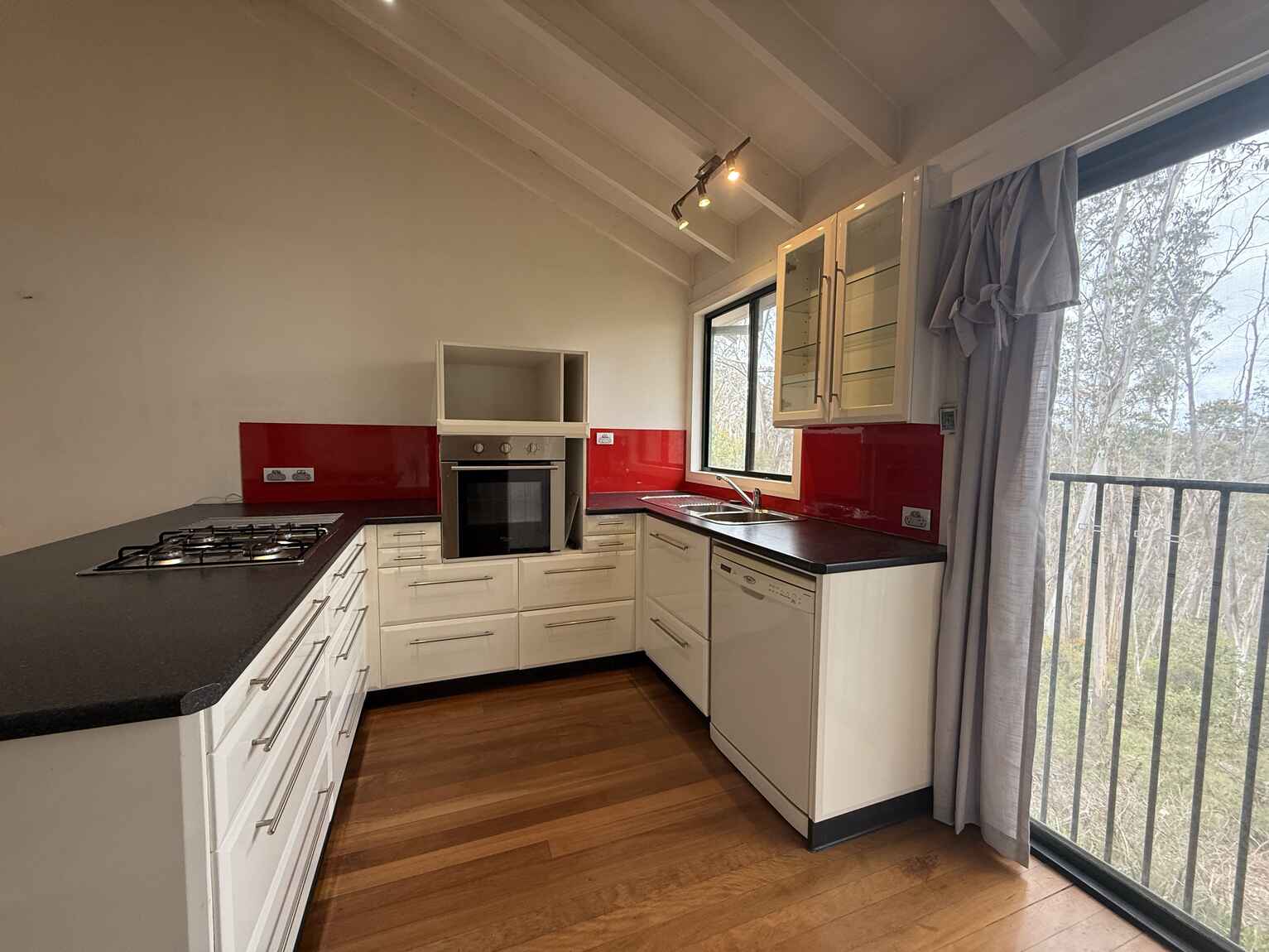 80 DELMONTE AVENUE Medlow Bath