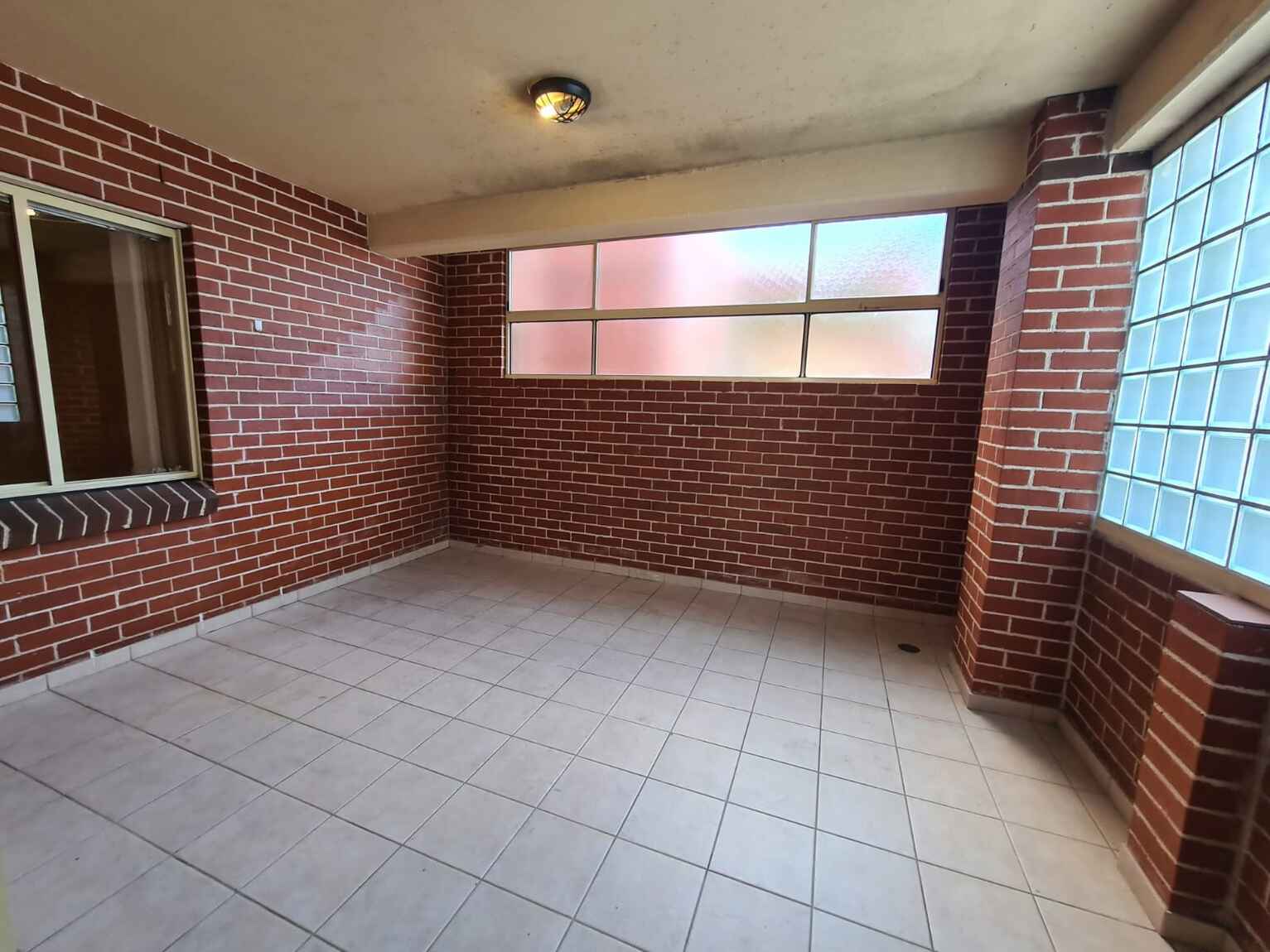 2/32-36 Burlington Road Homebush