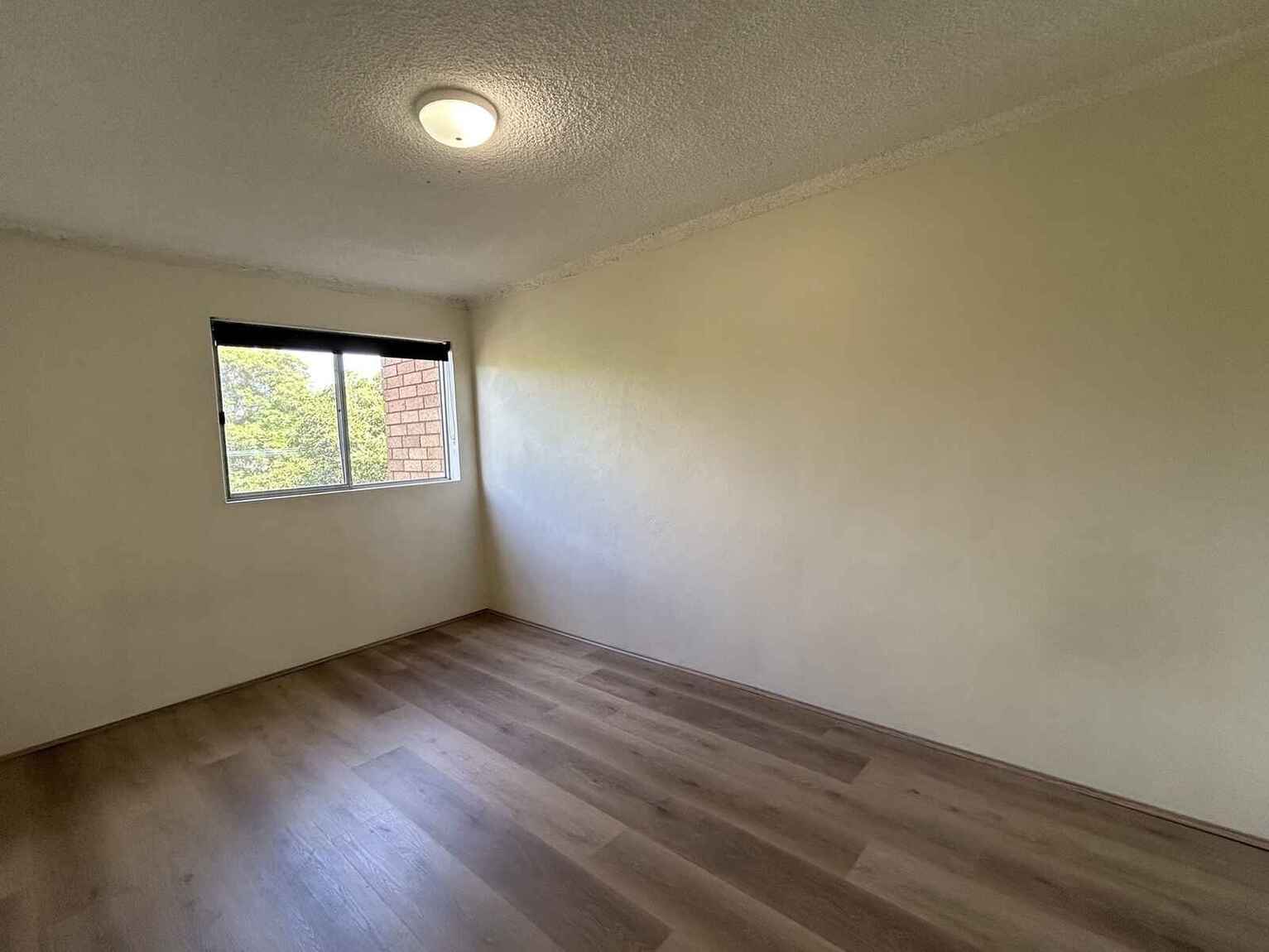 6/11-13 Tavistock Road Homebush West