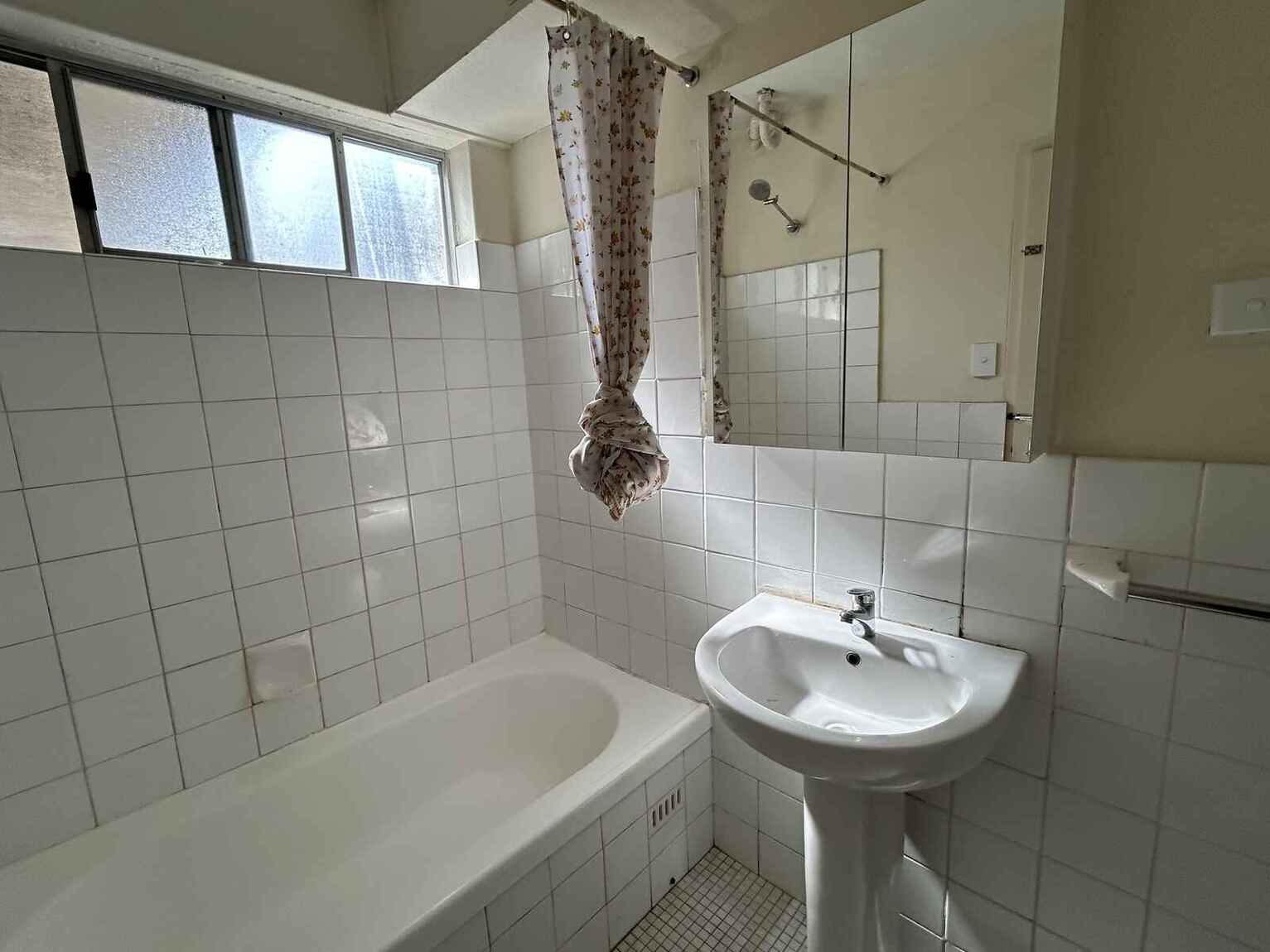 6/11-13 Tavistock Road Homebush West