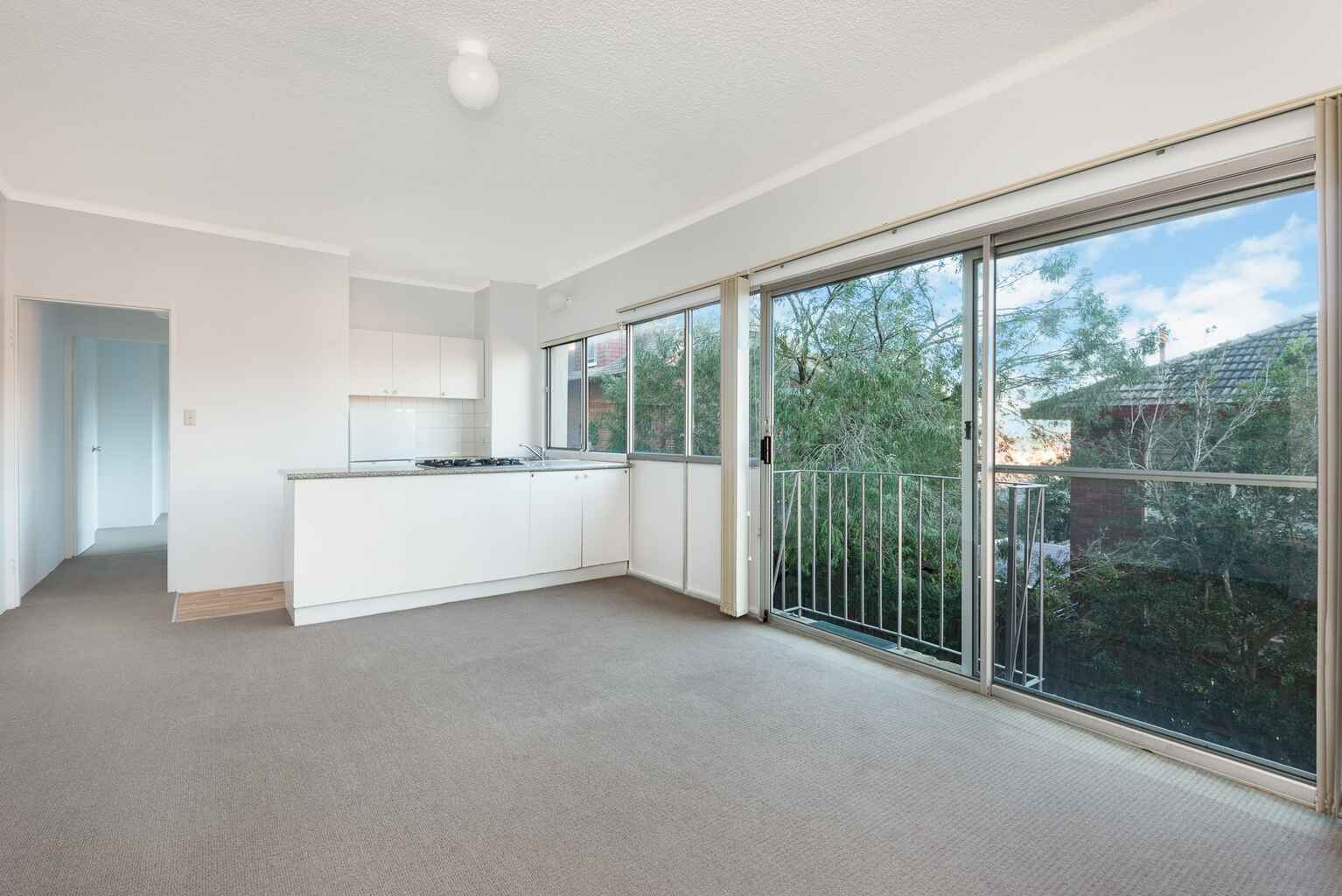 2/42 Ben Boyd Road Neutral Bay