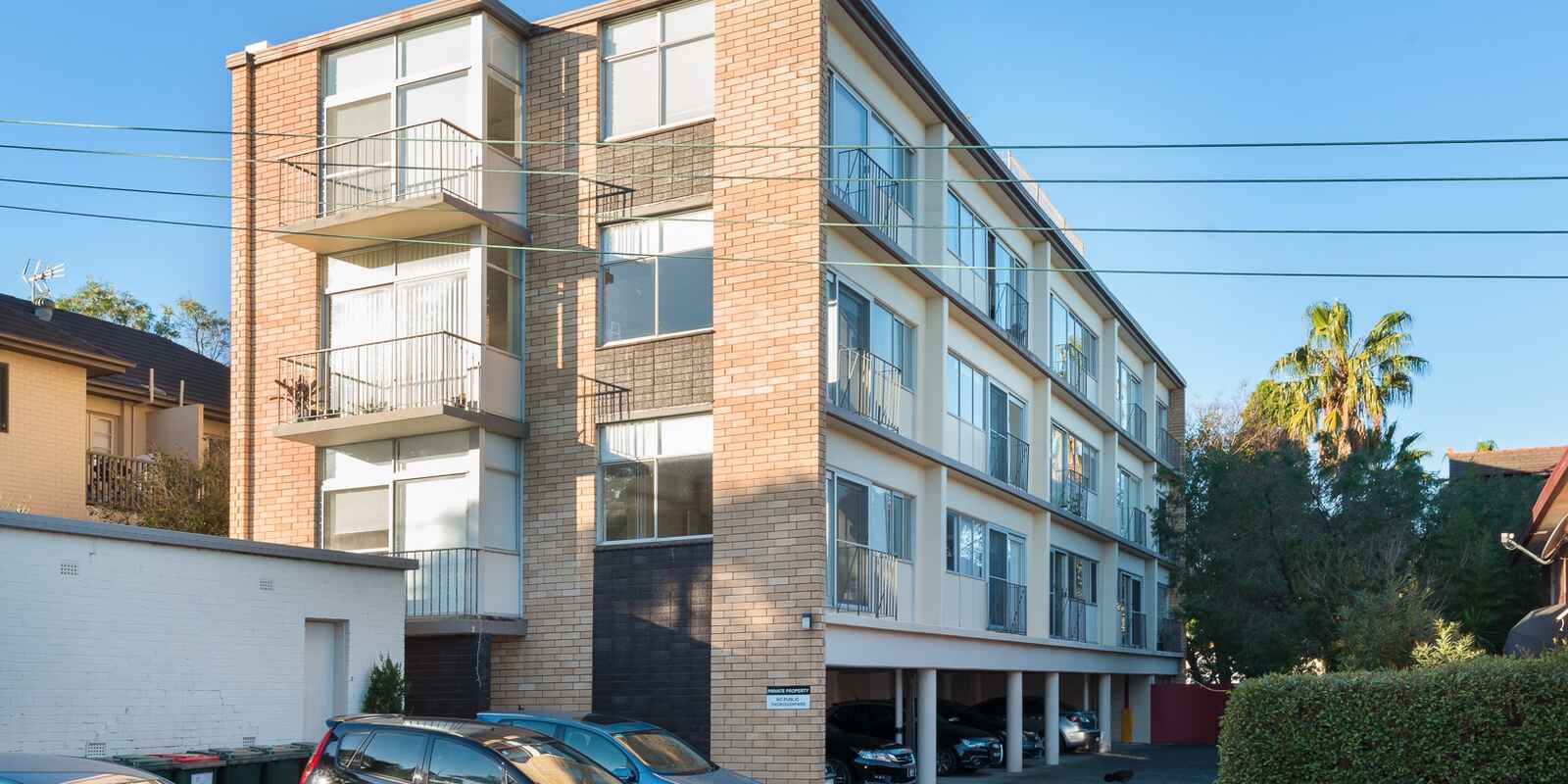 2/42 Ben Boyd Road Neutral Bay