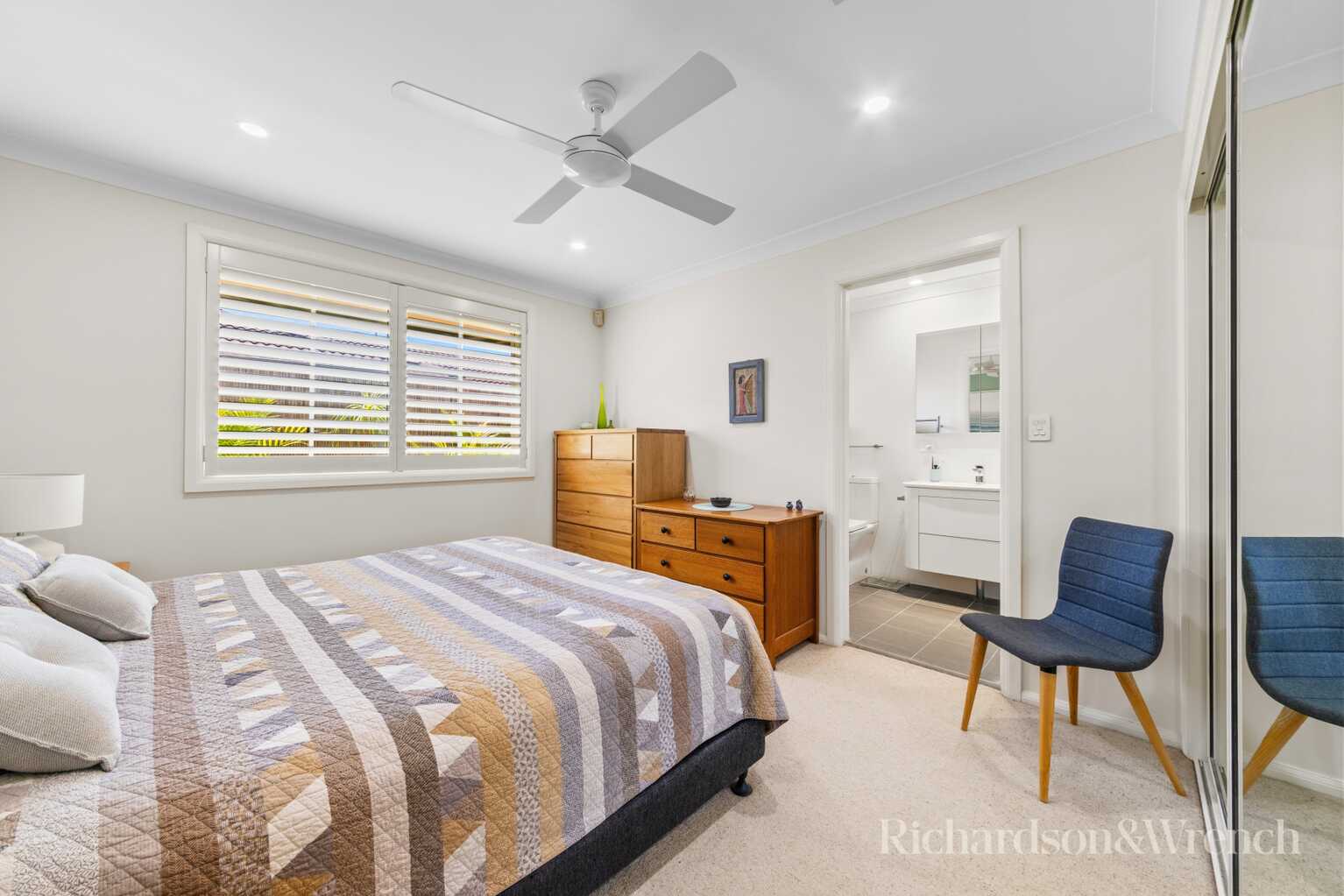 8 Telopea Street Booker Bay 8 Telopea Street Booker Bay