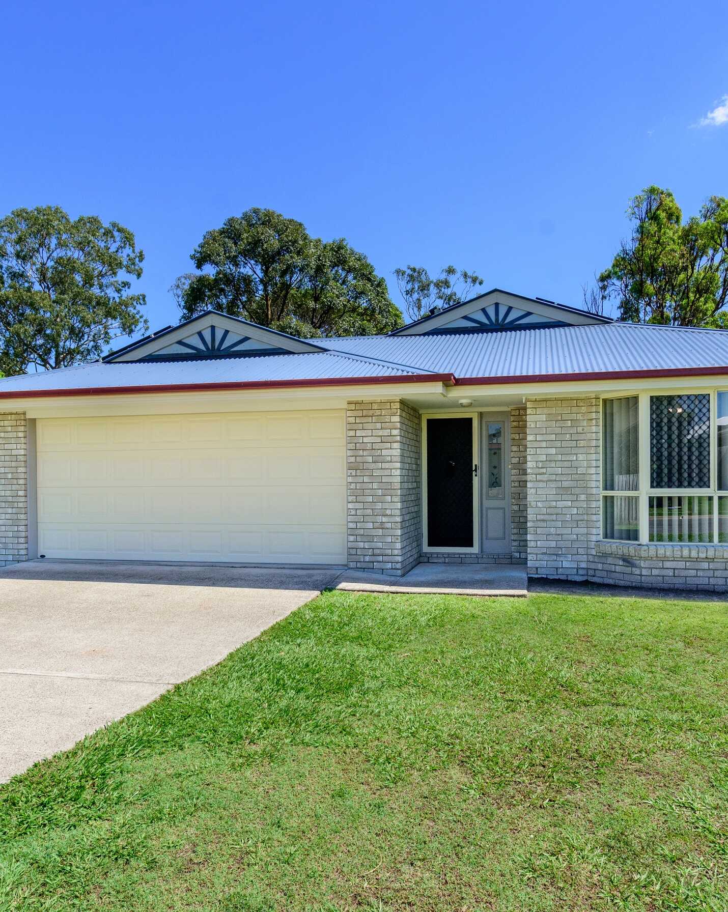 61 Meadowview Drive Morayfield, Morayfield - Thumbnail 2