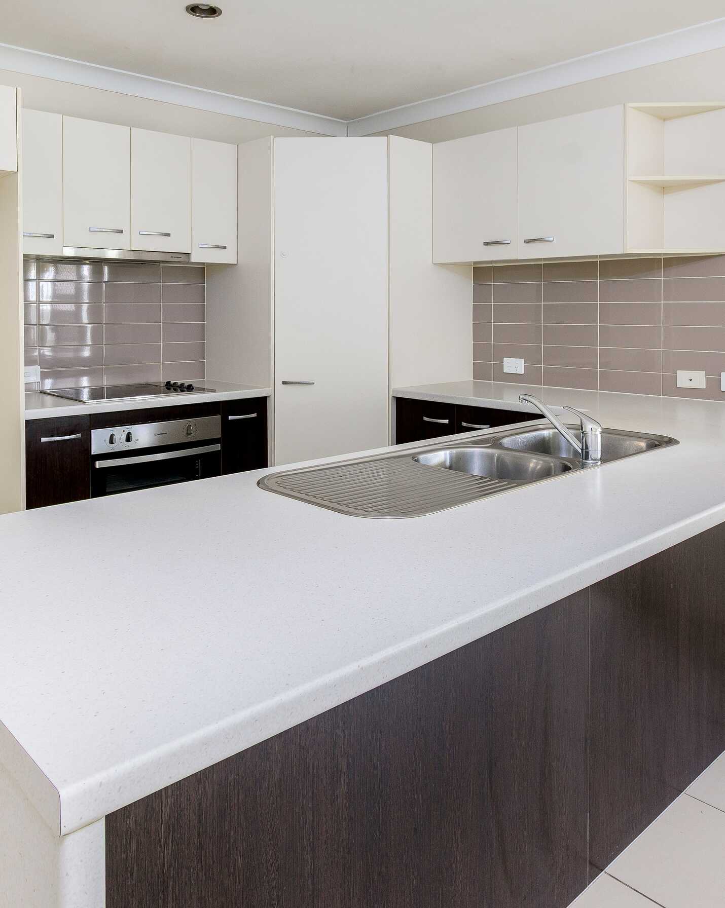 8 Leopardtree Drive Upper Caboolture, Caboolture - Thumbnail 4