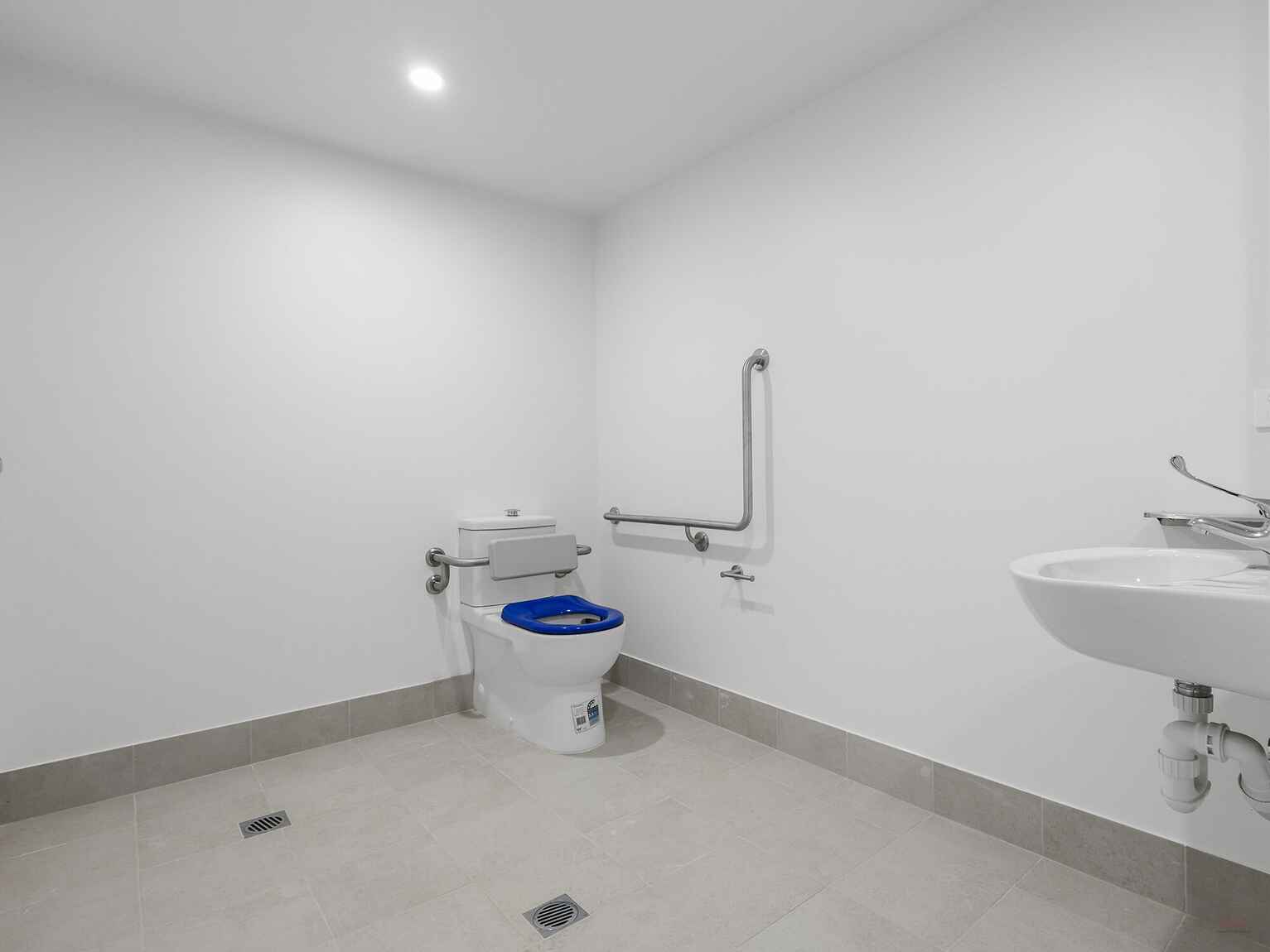 1-3/15 Old Dairy Close Moss Vale