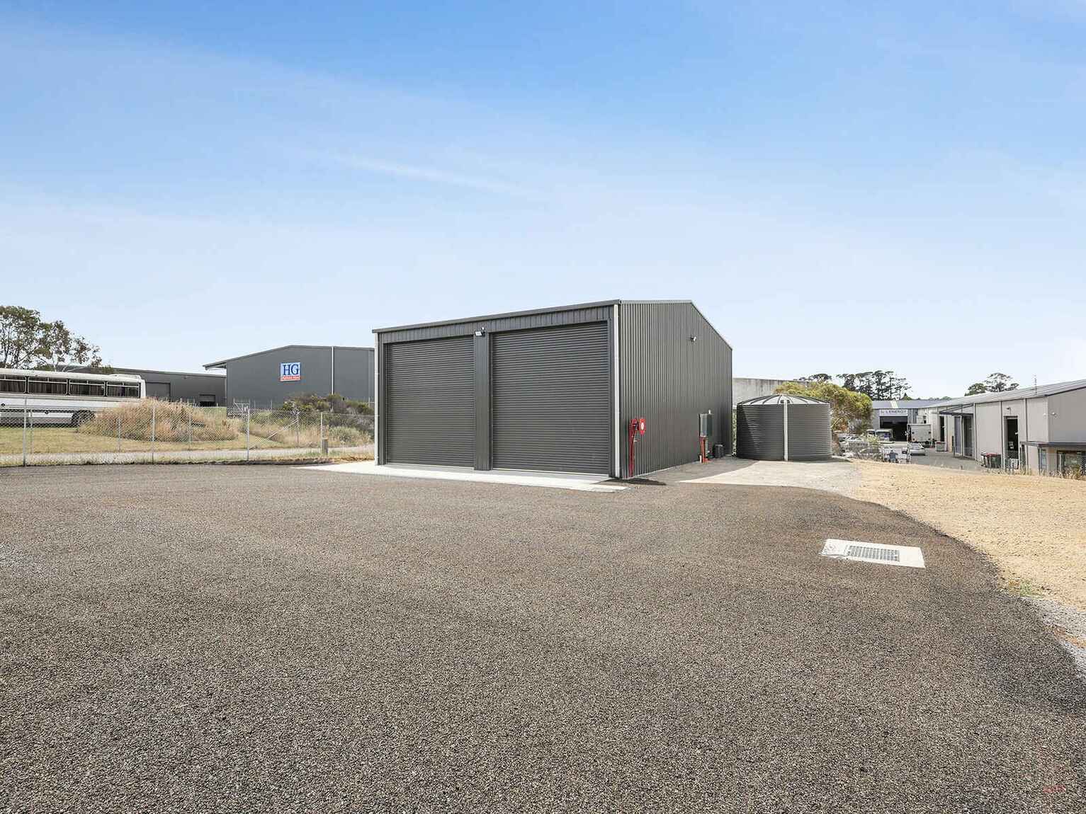 1-3/15 Old Dairy Close Moss Vale