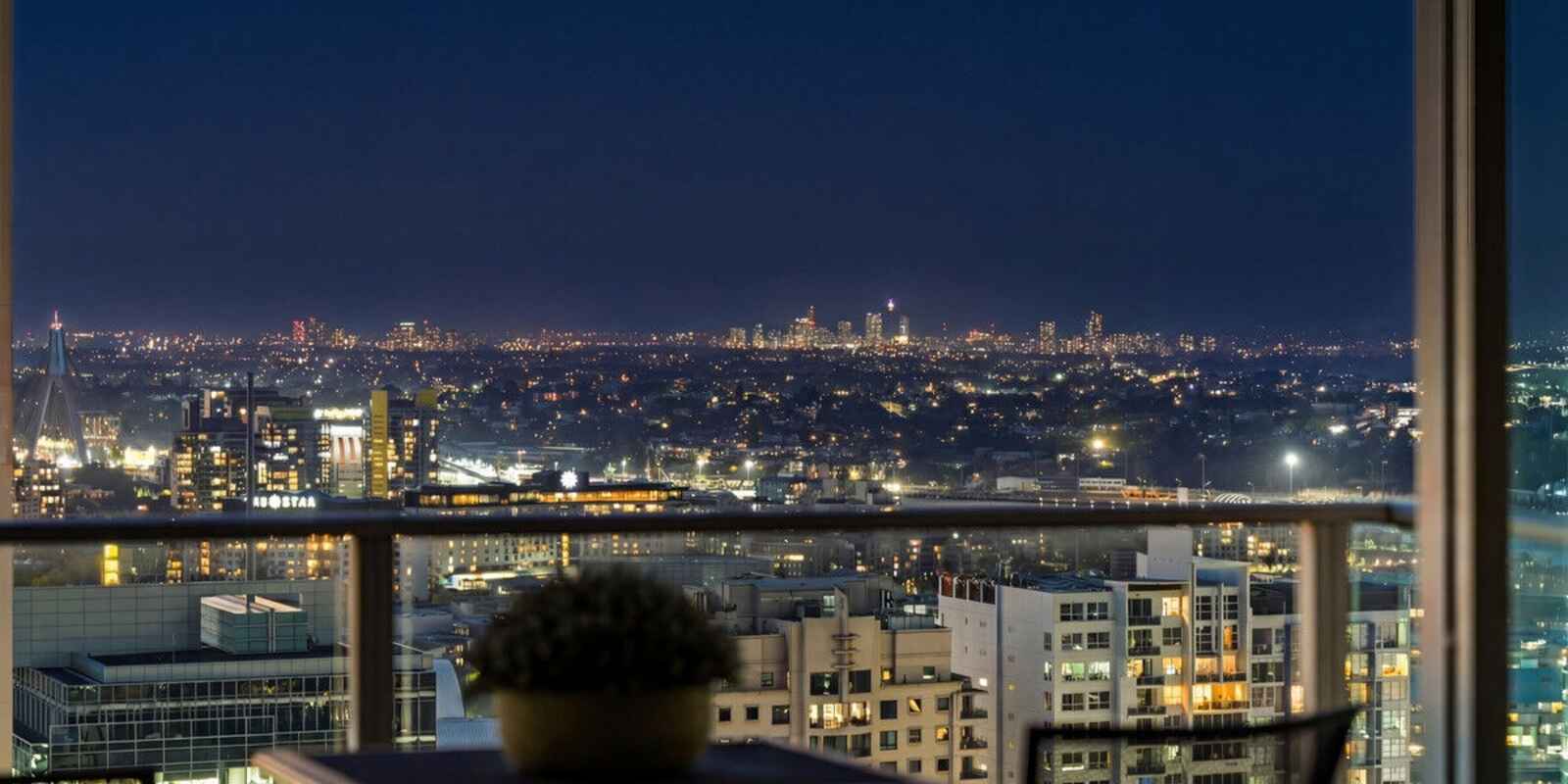 2909/68-70 Market Street Sydney 2909/68-70 Market Street Sydney