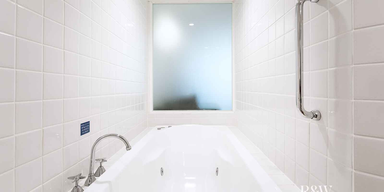 102/71 Hastings Street Noosa Heads 102/71 Hastings Street Noosa Heads