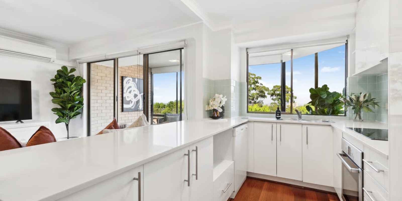 25/174-180 Pacific Highway North Sydney