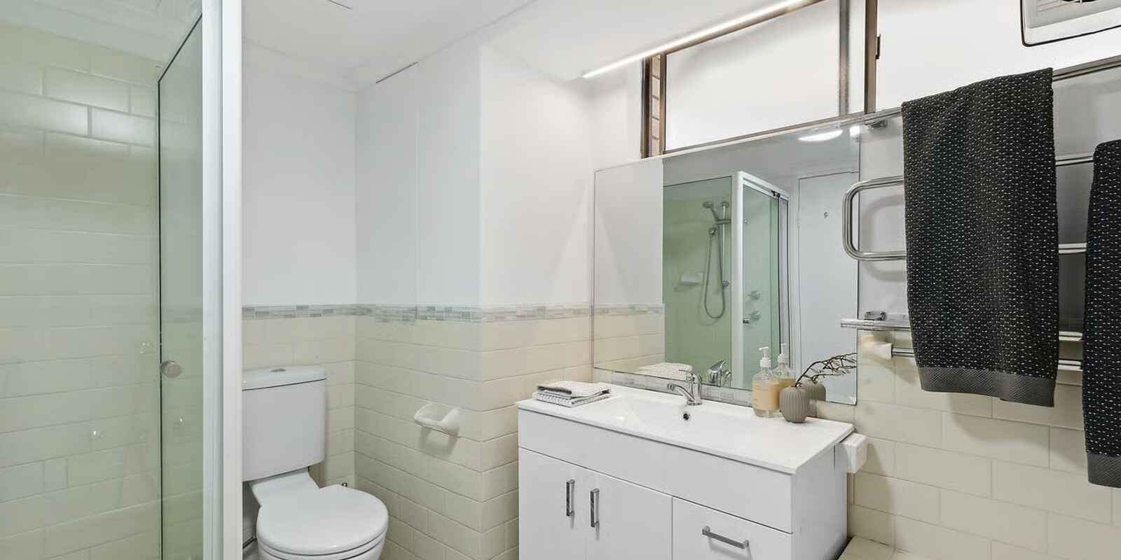 25/174-180 Pacific Highway North Sydney