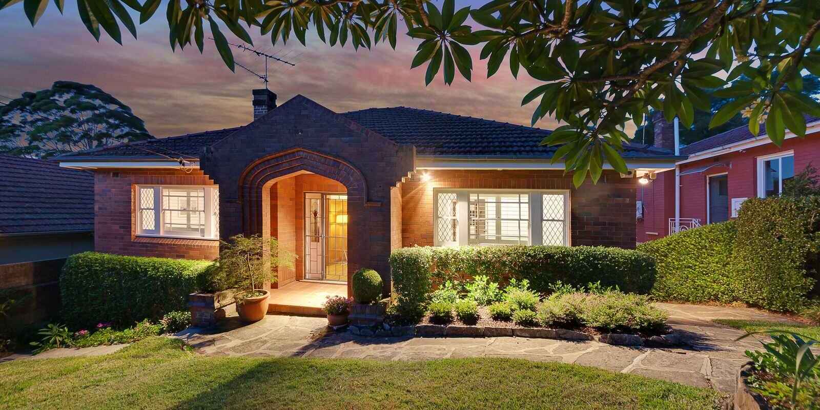 109 Kameruka Road Northbridge