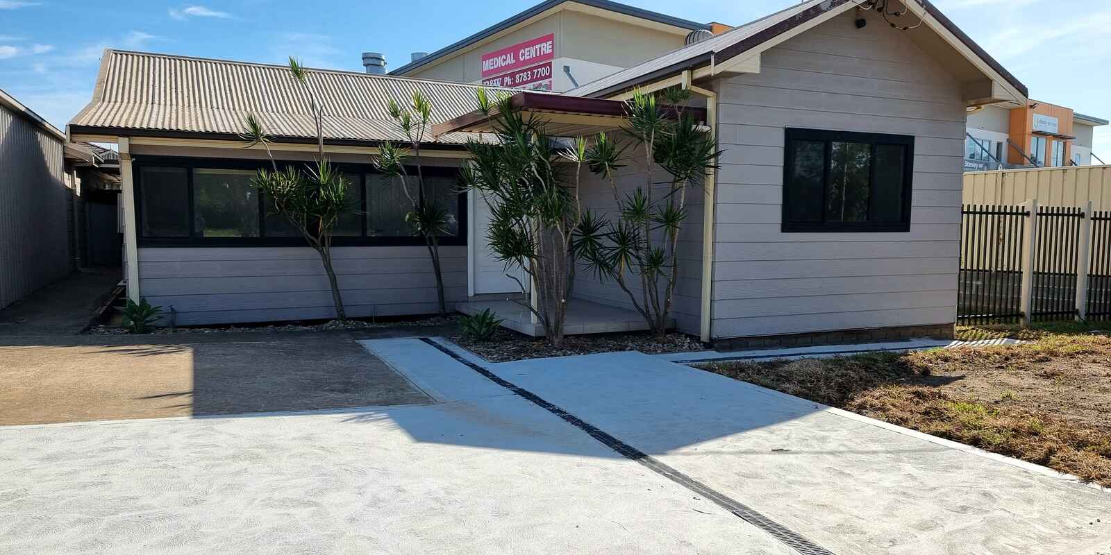 443 Hoxton Park Rd Hinchinbrook