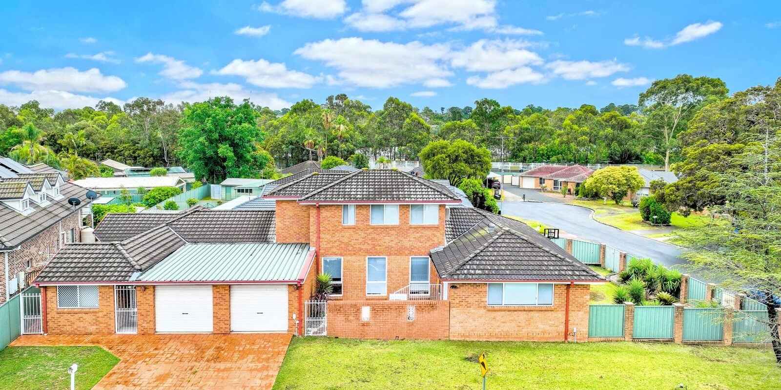 1 & 1A Chrisalex Place St Clair 1 & 1A Chrisalex Place St Clair