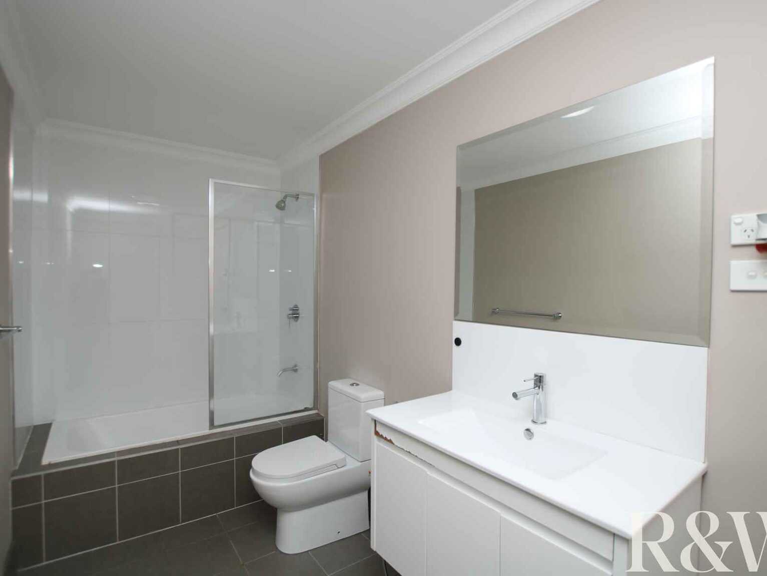 2/32 Derby Street Rooty Hill