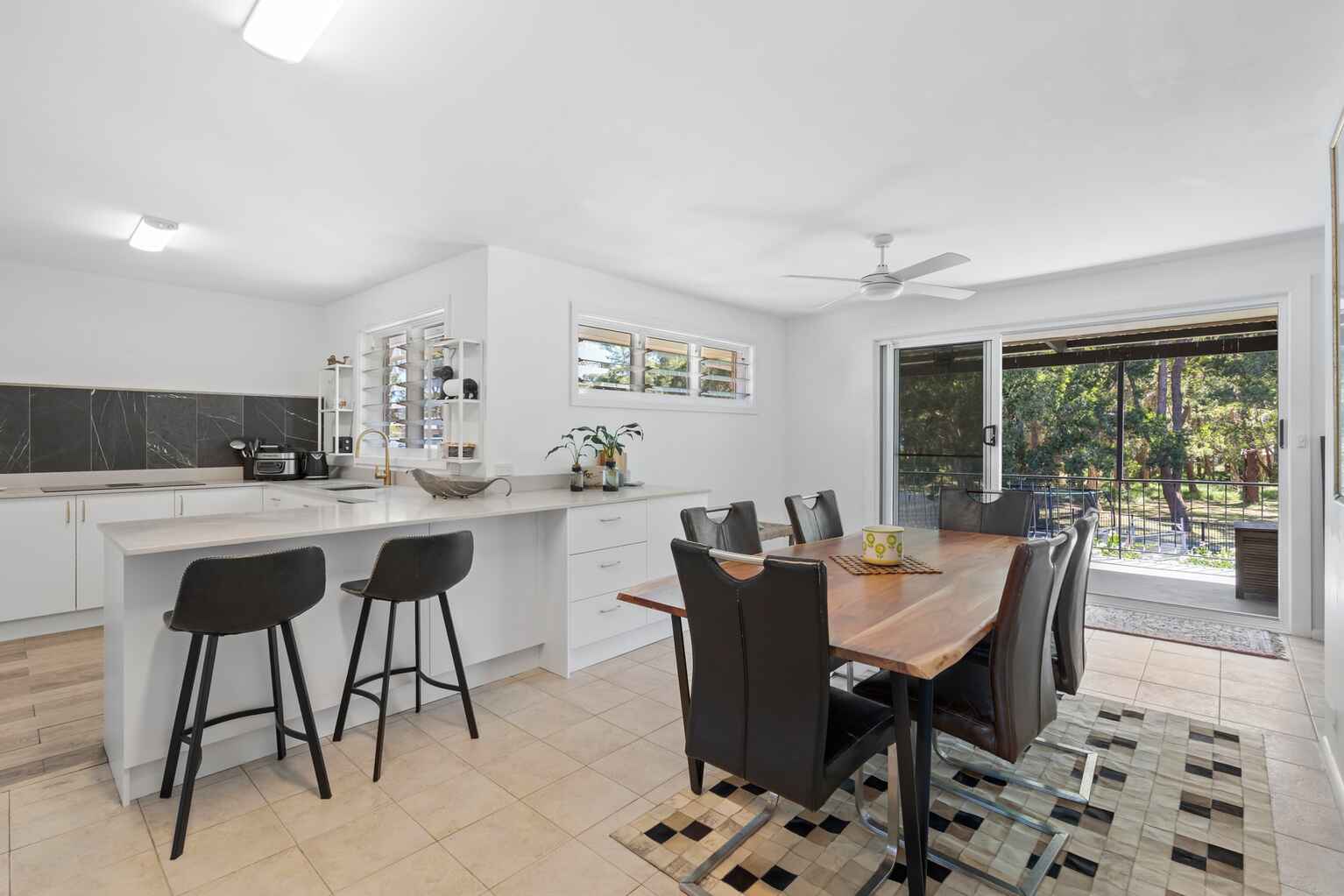 103 Natuna Avenue Budgewoi