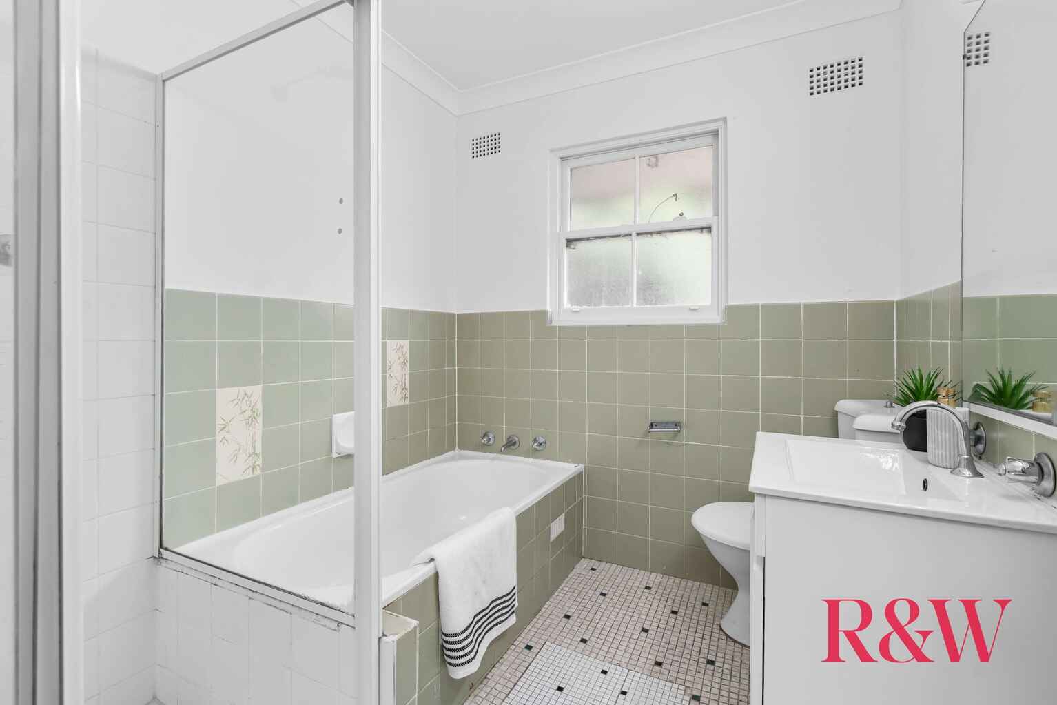 30/62-66 Burlington Road Homebush 30/62-66 Burlington Road Homebush