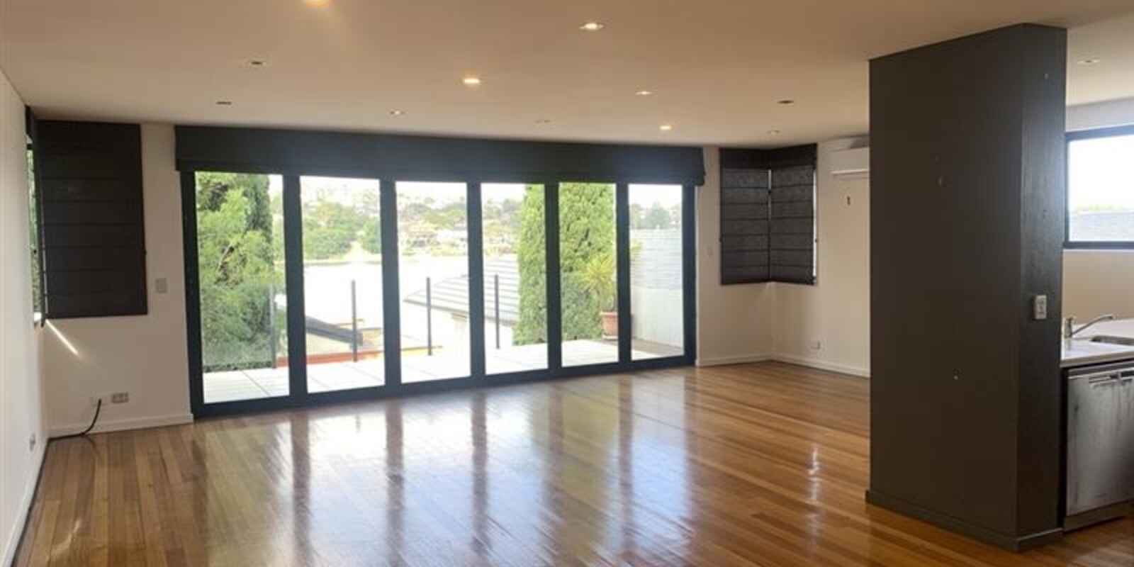 101 Llewellyn Street Rhodes