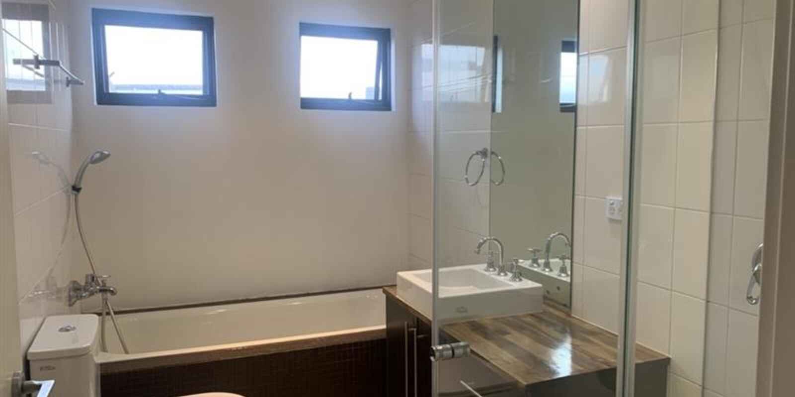 101 Llewellyn Street Rhodes