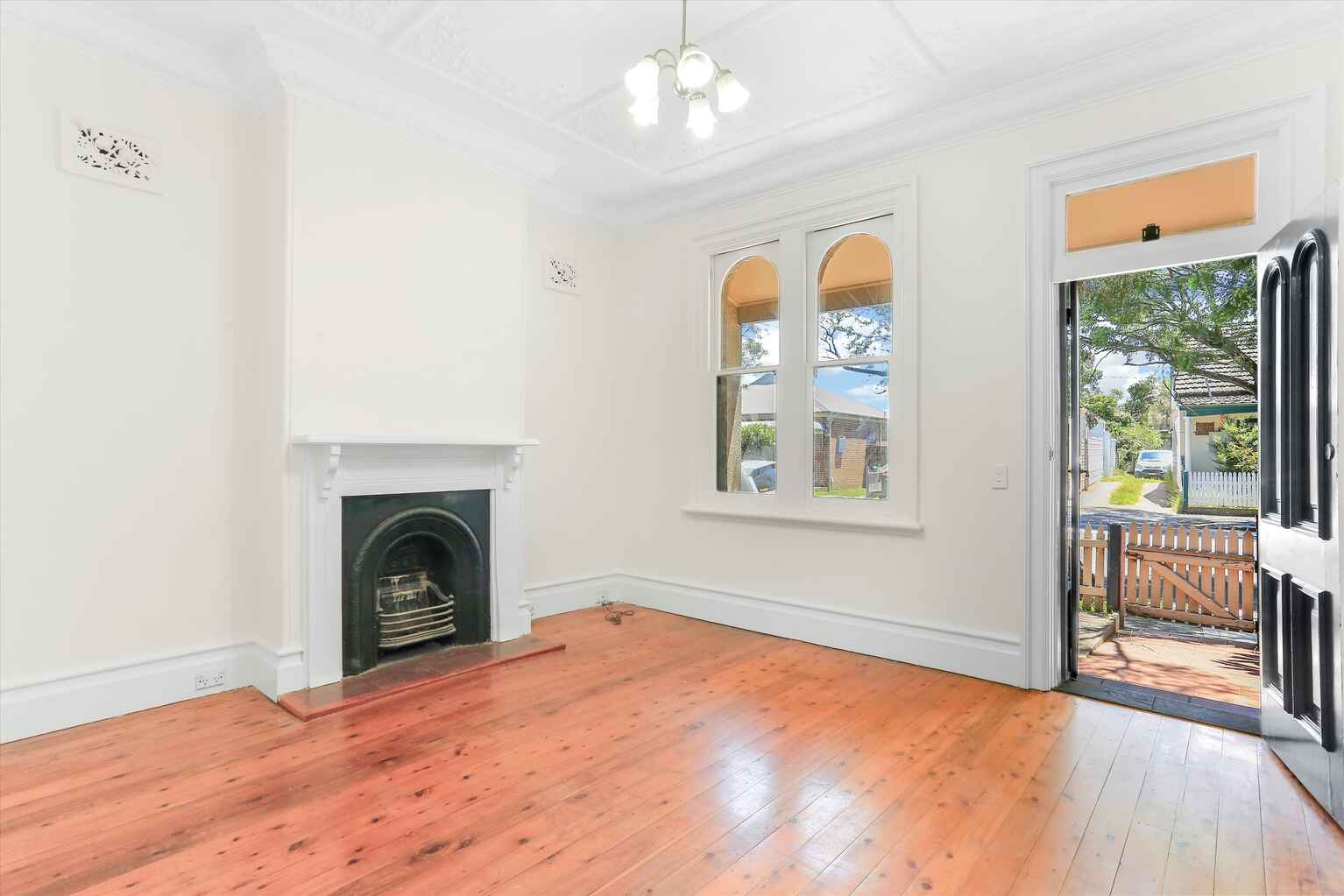 46 Thomas St Ashfield