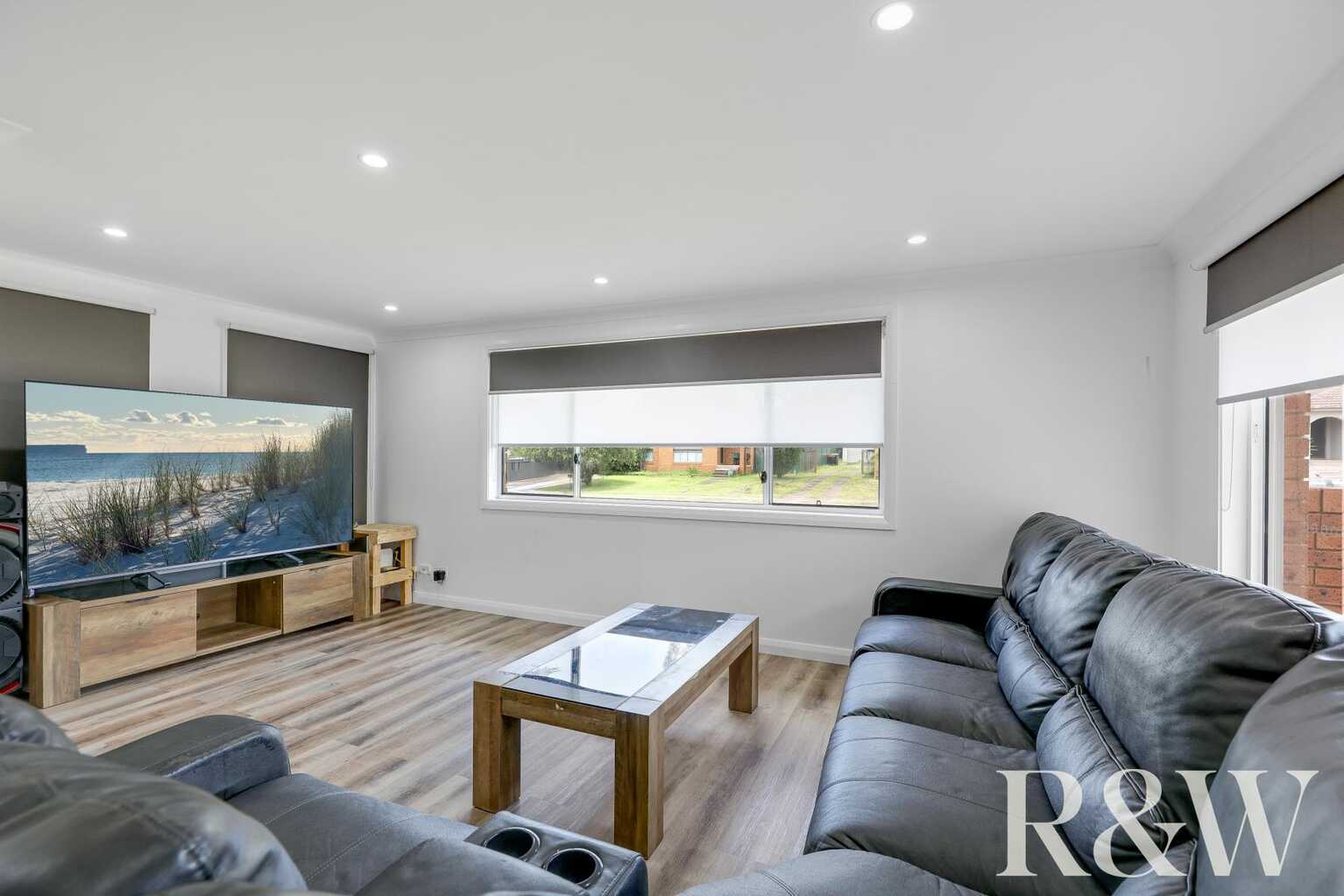 1 & 1A Chrisalex Place St Clair