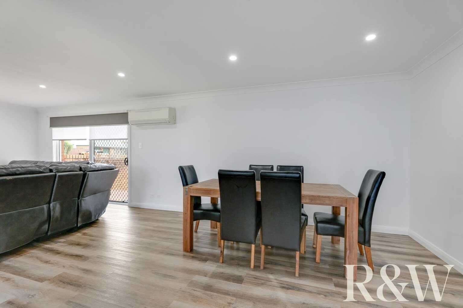 1 & 1A Chrisalex Place St Clair