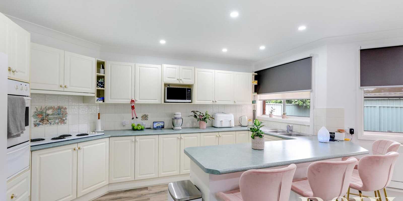 1 & 1A Chrisalex Place St Clair