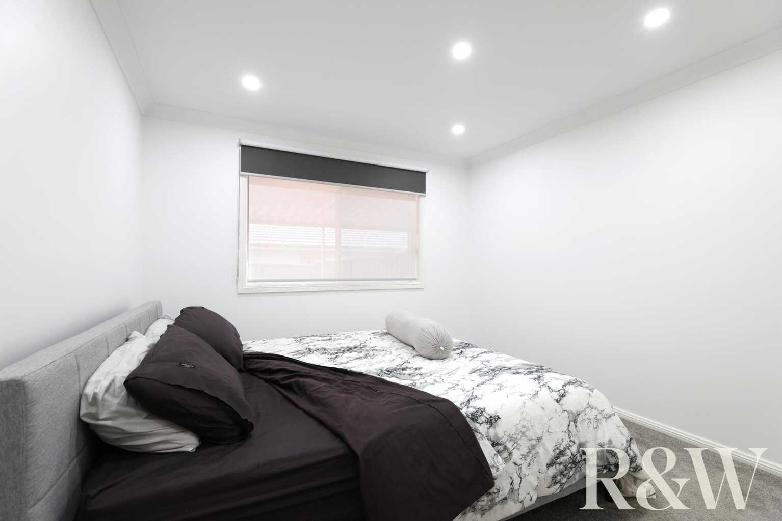 1 & 1A Chrisalex Place St Clair